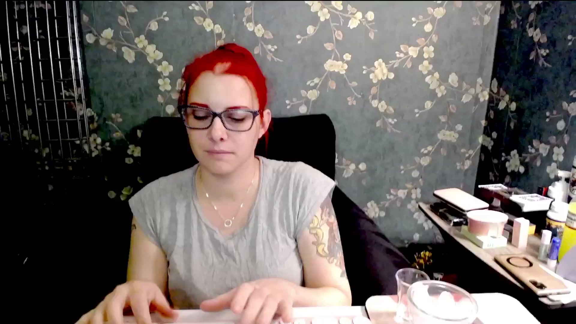 Gallery image thumbnail from FoxyDame's myfreecams stream on, 03/23/2025, 24:56 image 12 of 20