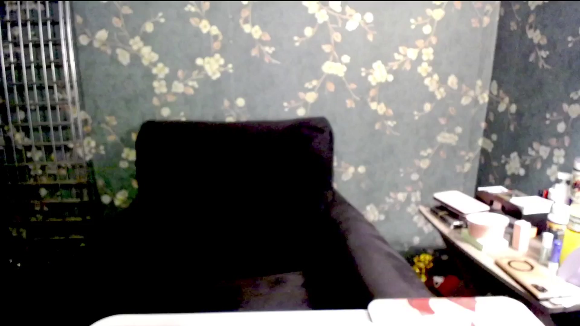 Gallery image thumbnail from FoxyDame's myfreecams stream on, 03/23/2025, 24:56 image 10 of 20