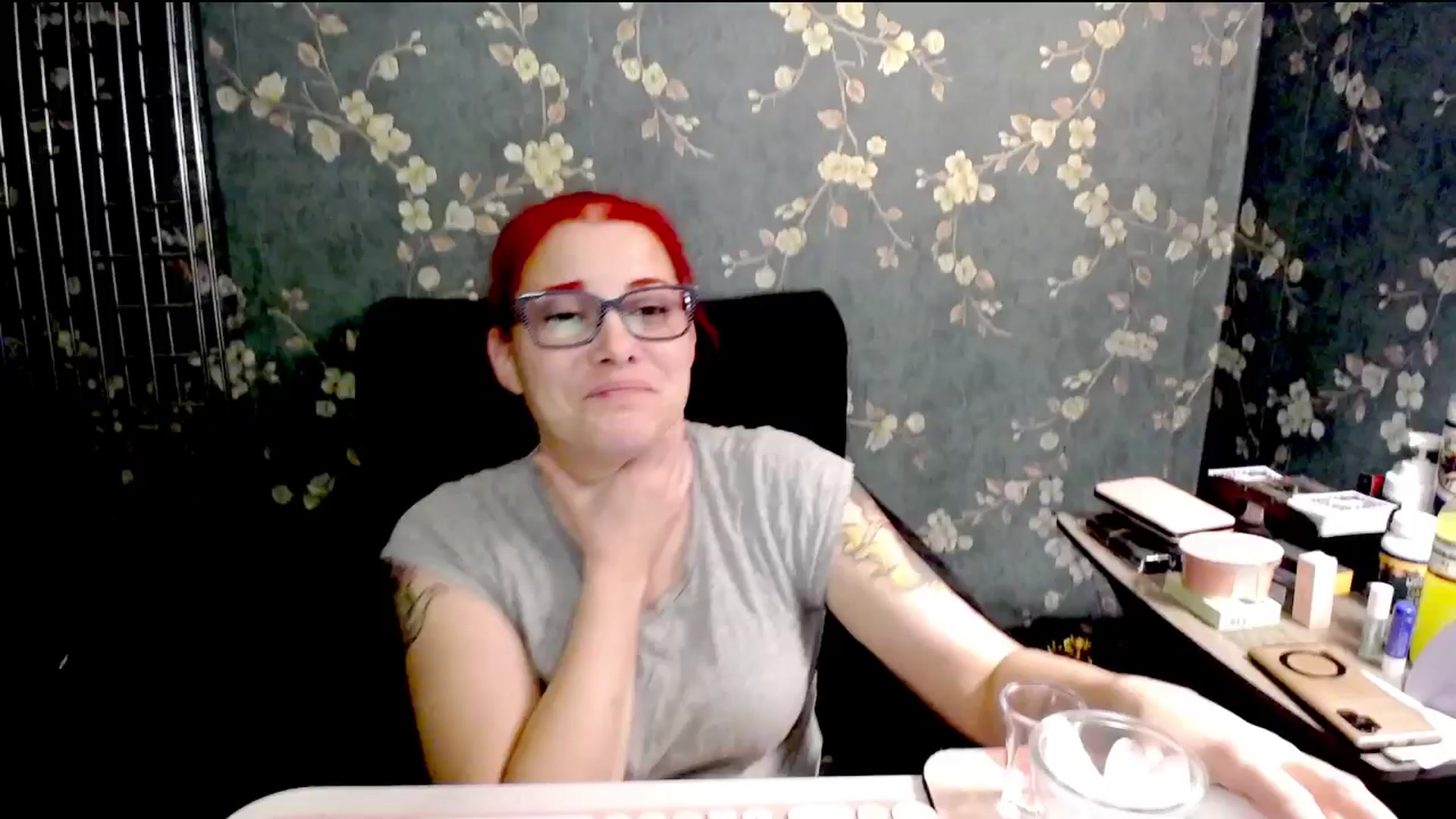 Gallery image thumbnail from FoxyDame's myfreecams stream on, 03/23/2025, 24:56 image 13 of 20