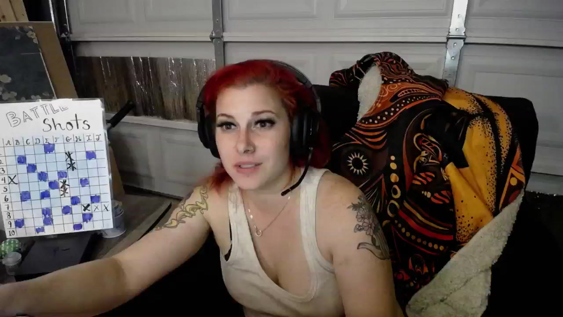 Gallery image thumbnail from FoxyDame's myfreecams stream on, 04/19/2025, 03:53 image 16 of 20