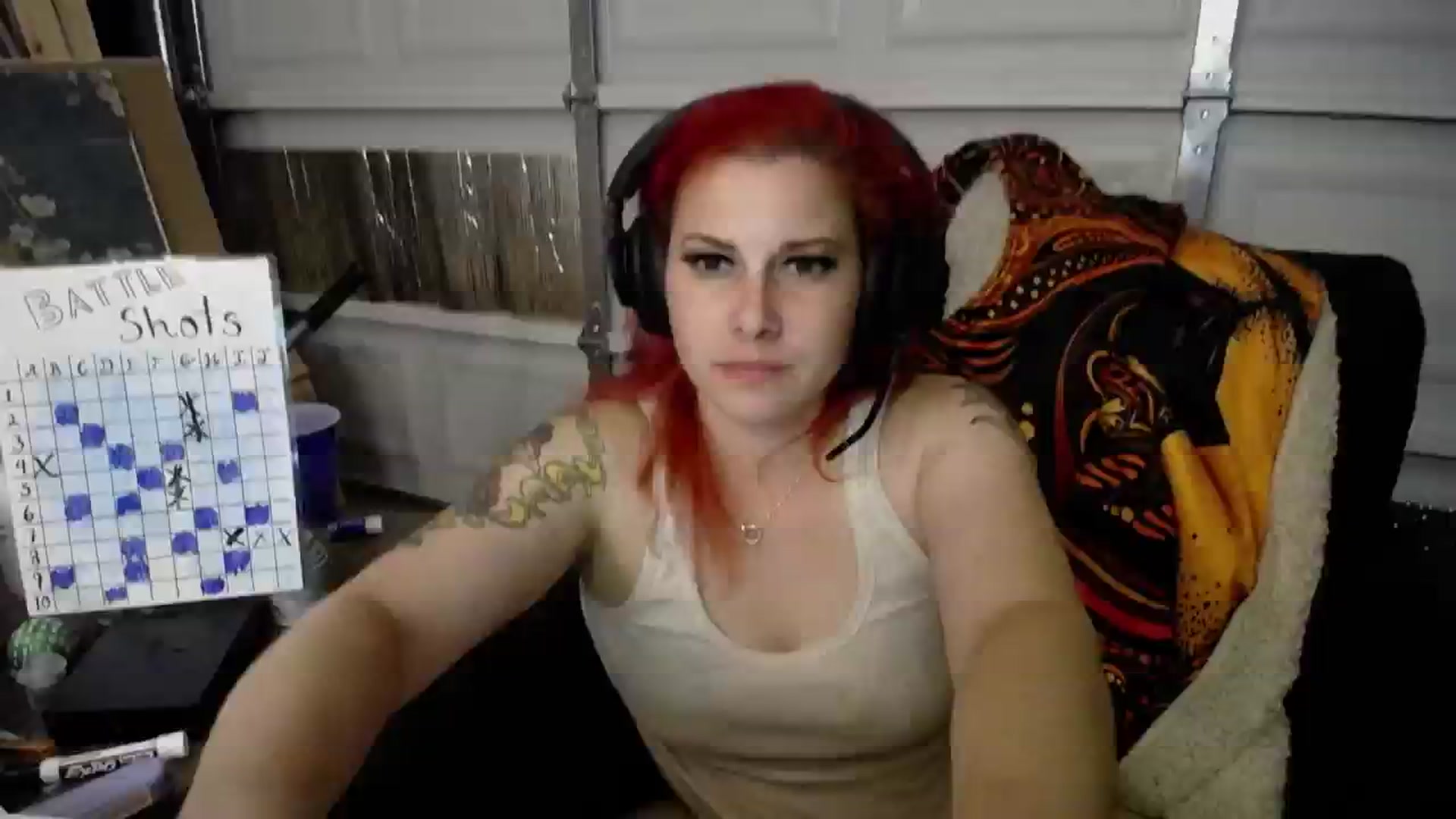 Gallery image thumbnail from FoxyDame's myfreecams stream on, 04/19/2025, 03:53 image 14 of 20