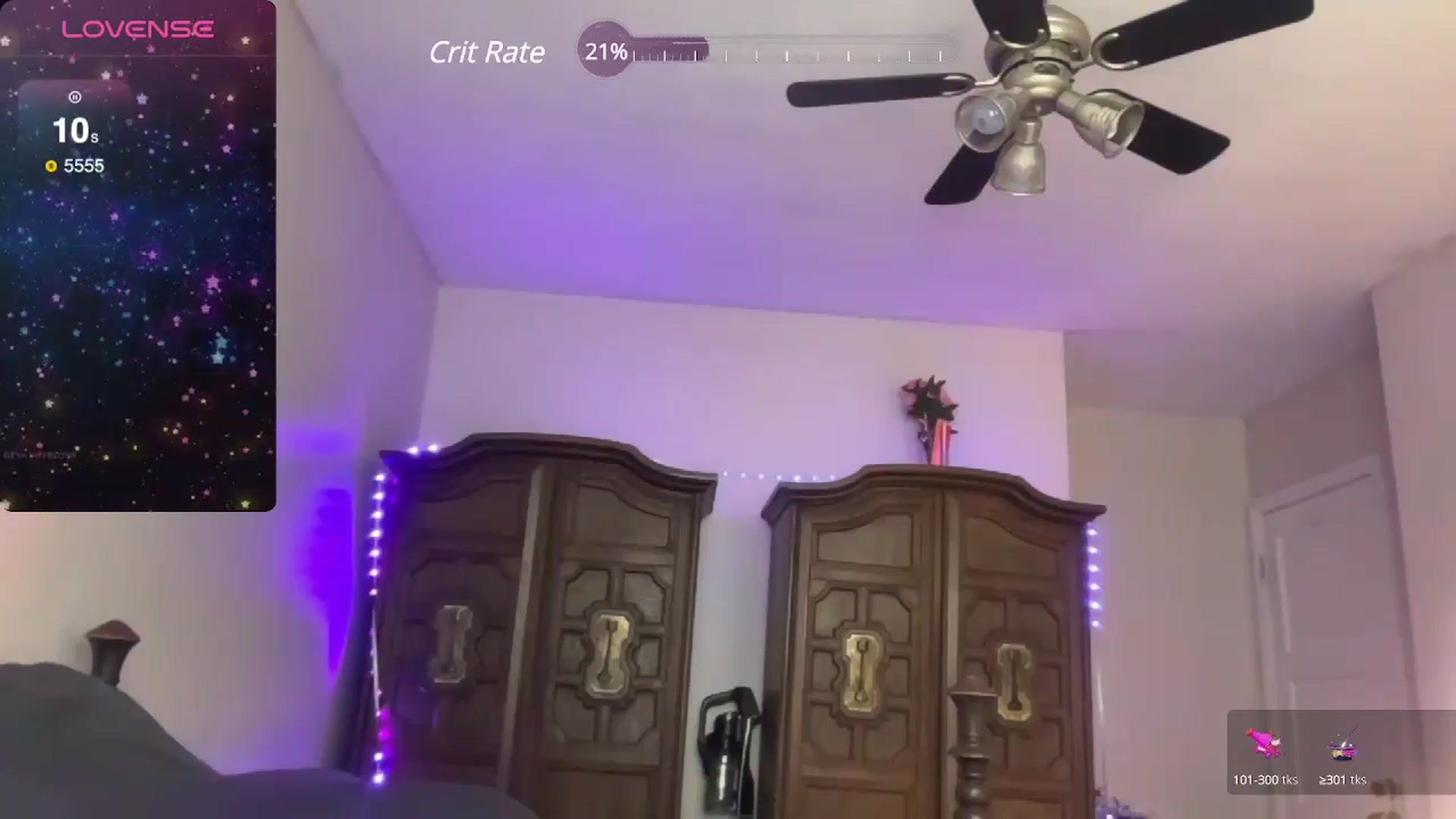 Gallery image thumbnail from FoxyHeartz's myfreecams stream on, 06/22/2024, 13:52 image 10 of 20