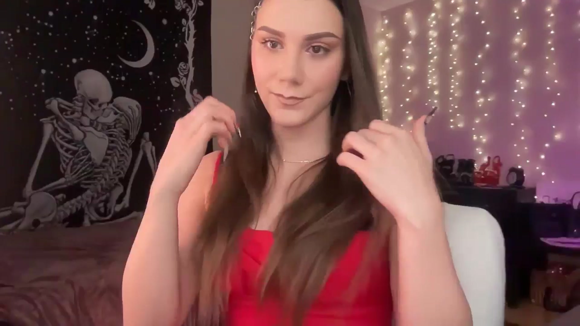 Gallery image thumbnail from FoxyHeartz's myfreecams stream on, 02/17/2025, 12:49 image 5 of 20