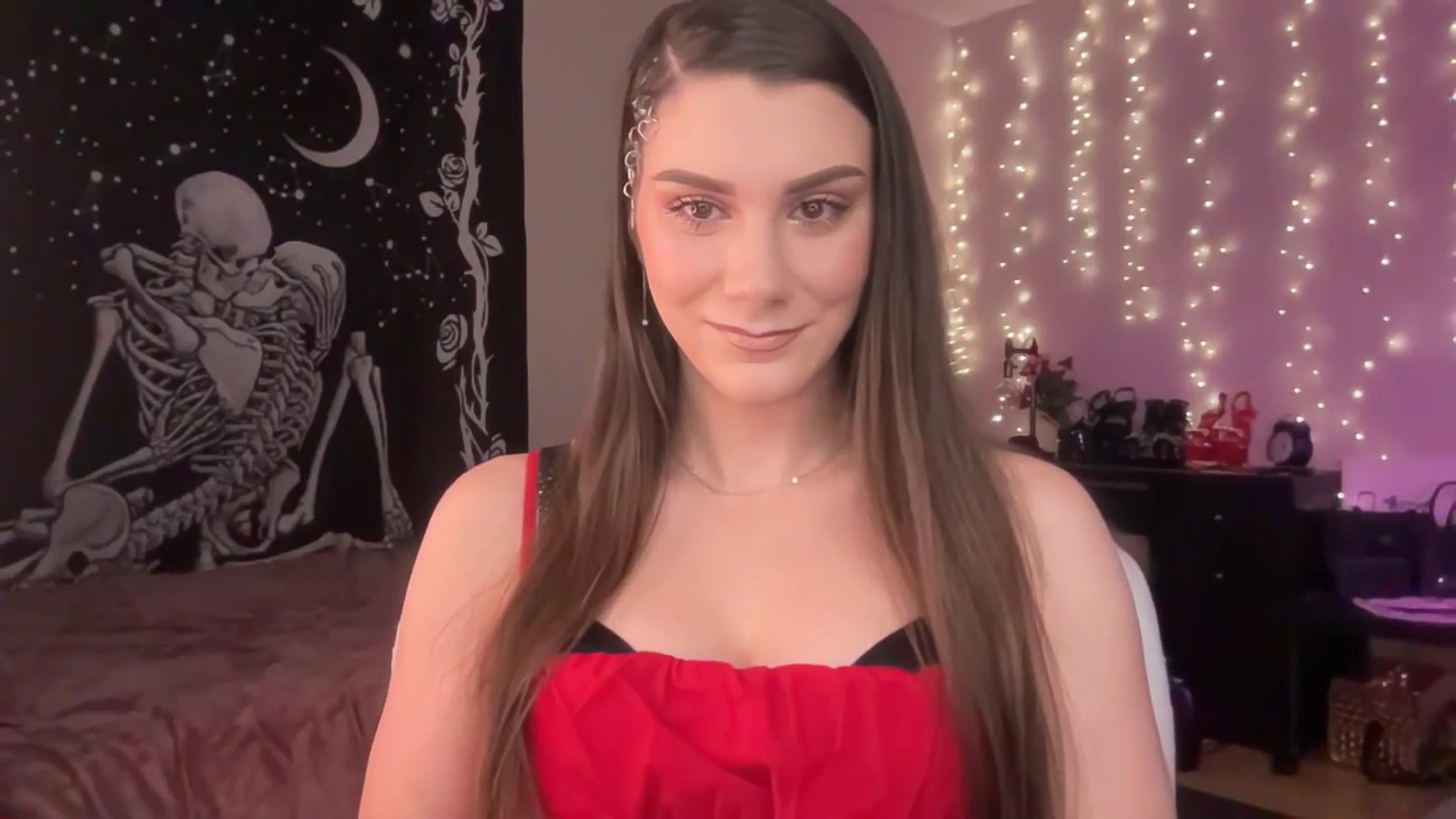 Gallery image thumbnail from FoxyHeartz's myfreecams stream on, 02/17/2025, 12:49 image 6 of 20