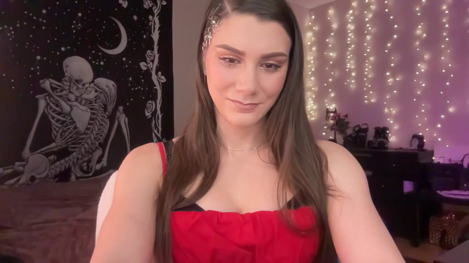 Gallery image thumbnail from FoxyHeartz's myfreecams stream on, 02/17/2025, 12:49 image 1 of 20