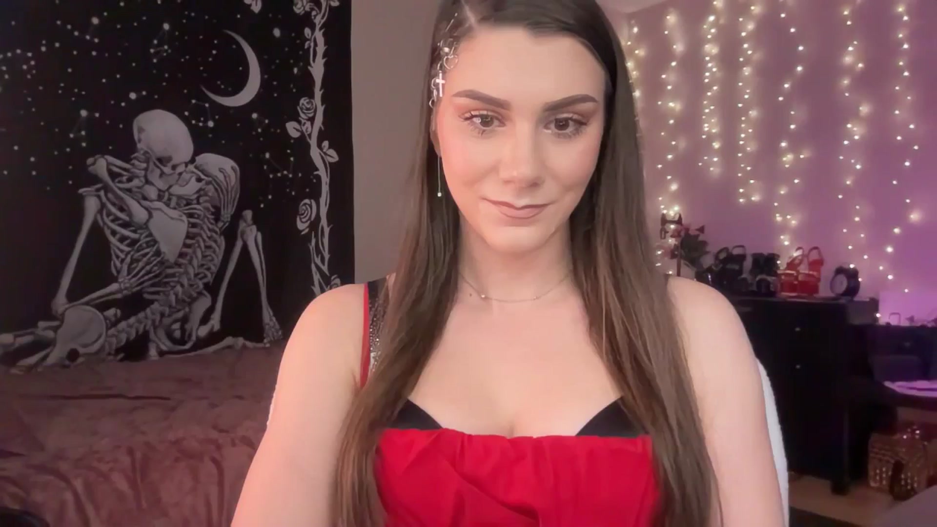 Gallery image thumbnail from FoxyHeartz's myfreecams stream on, 02/17/2025, 14:41 image 20 of 20