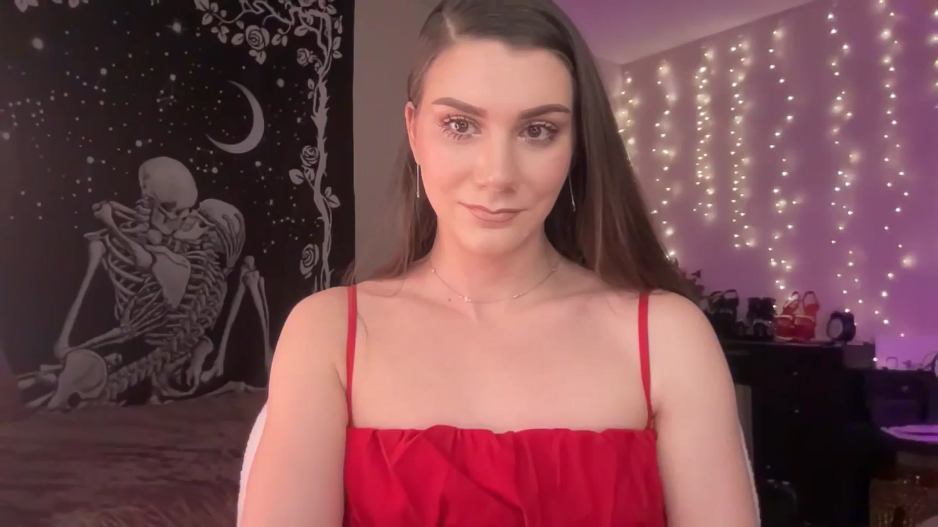 Gallery image thumbnail from FoxyHeartz's myfreecams stream on, 02/18/2025, 12:11 image 1 of 20
