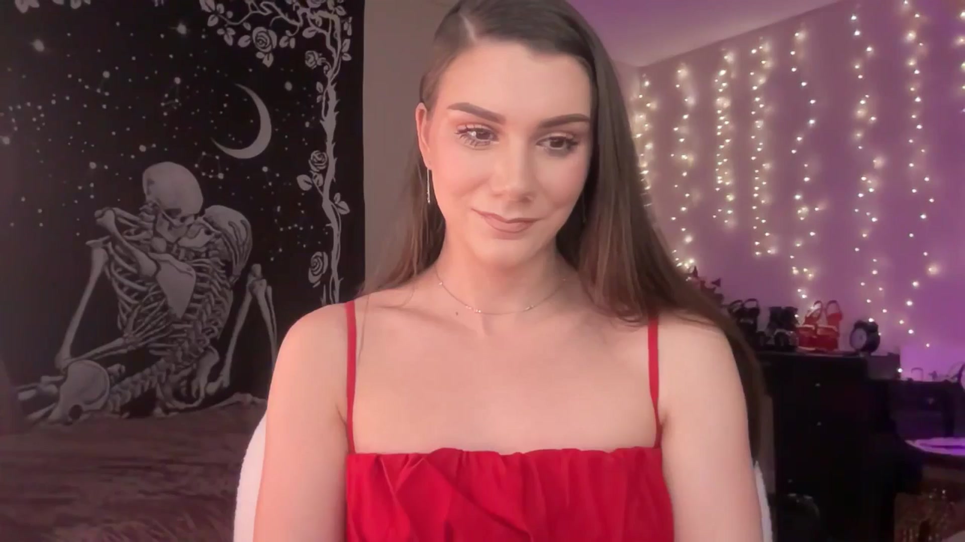 Gallery image thumbnail from FoxyHeartz's myfreecams stream on, 02/18/2025, 12:11 image 4 of 20