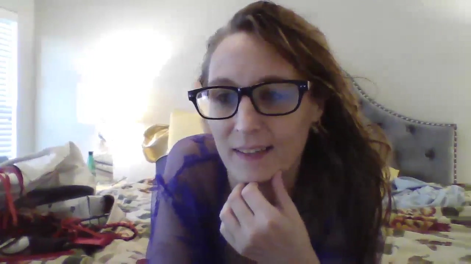 Gallery image thumbnail from FoxyInferno's myfreecams stream on, 09/29/2024, 15:52 image 6 of 20