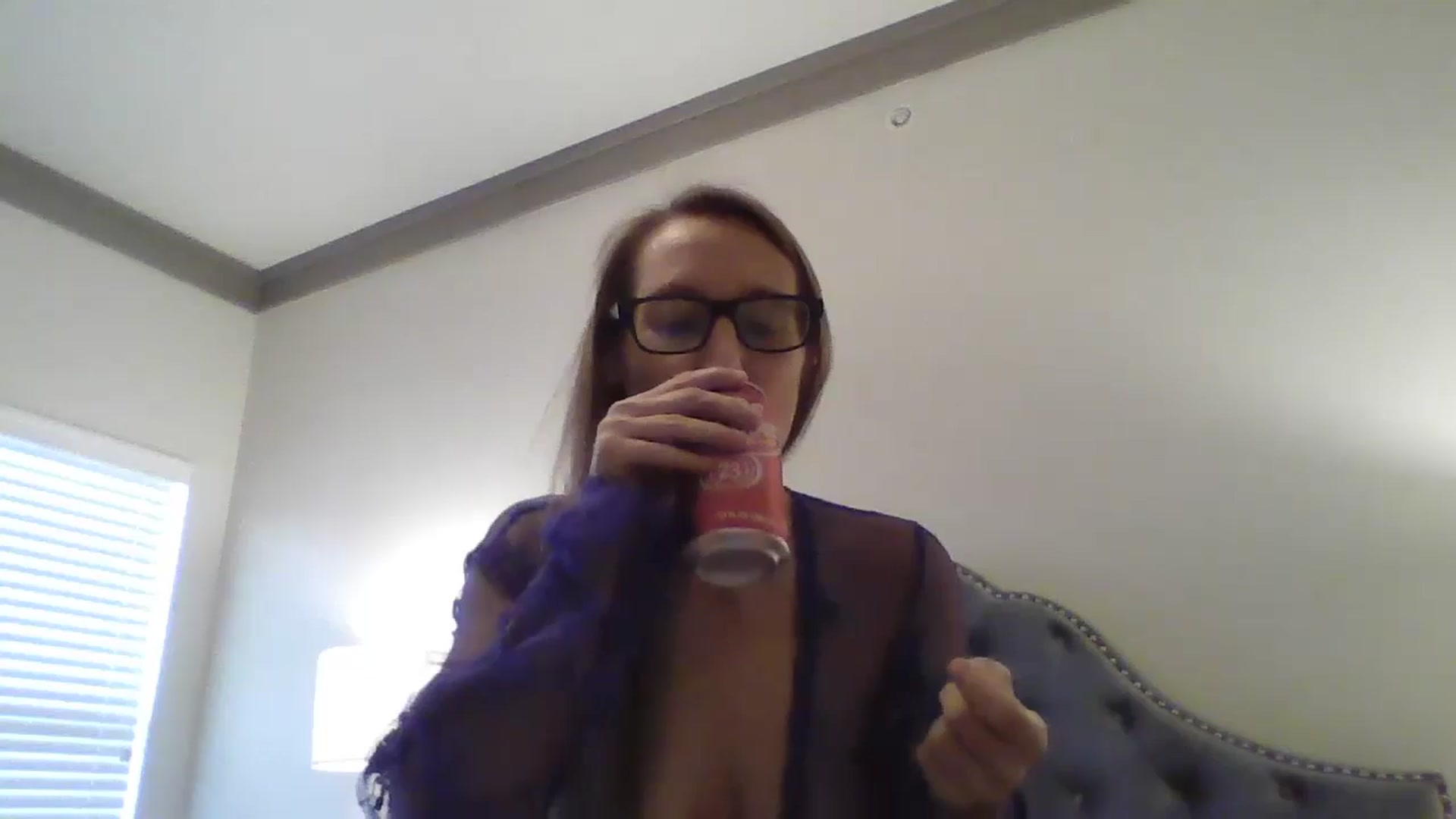 Gallery image thumbnail from FoxyInferno's myfreecams stream on, 09/29/2024, 16:53 image 7 of 20