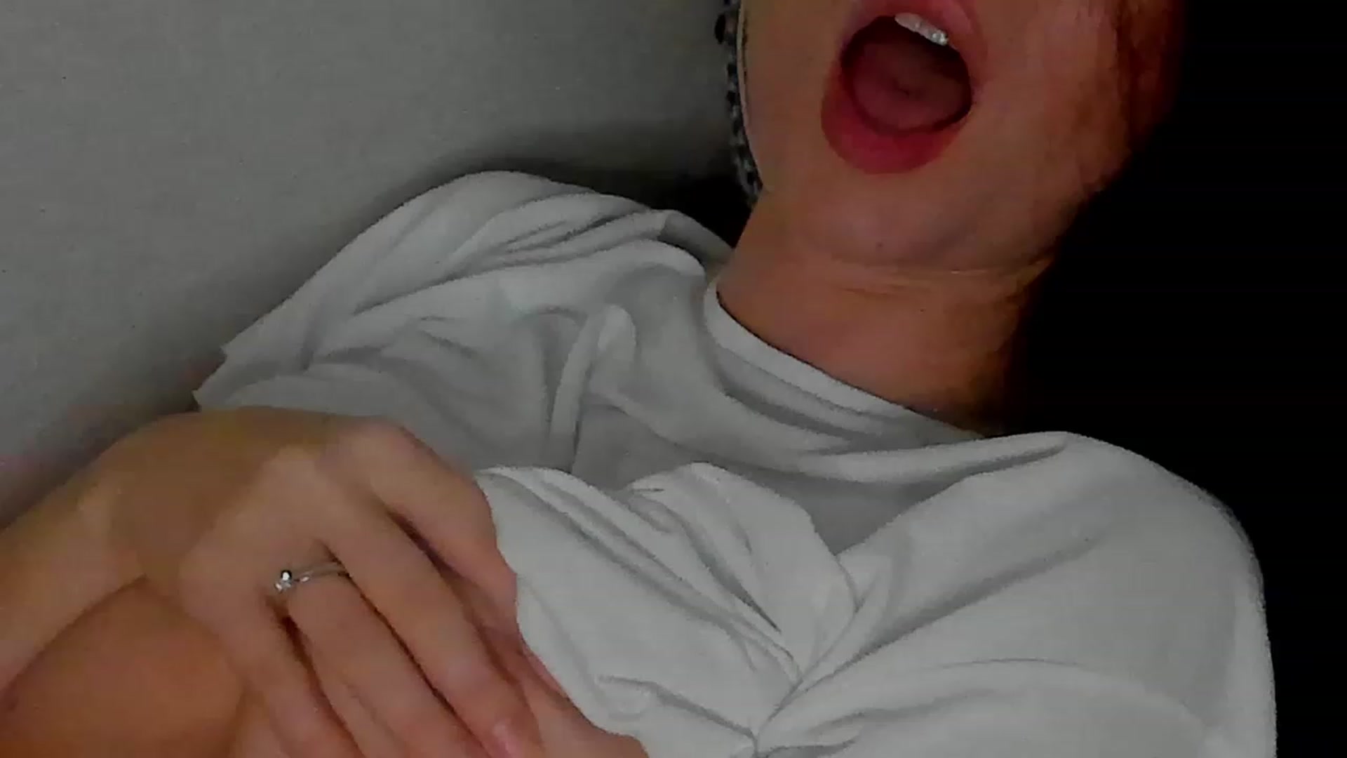 Gallery image thumbnail from FoxyLarysa's myfreecams stream on, 01/15/2023, 07:01 image 19 of 20