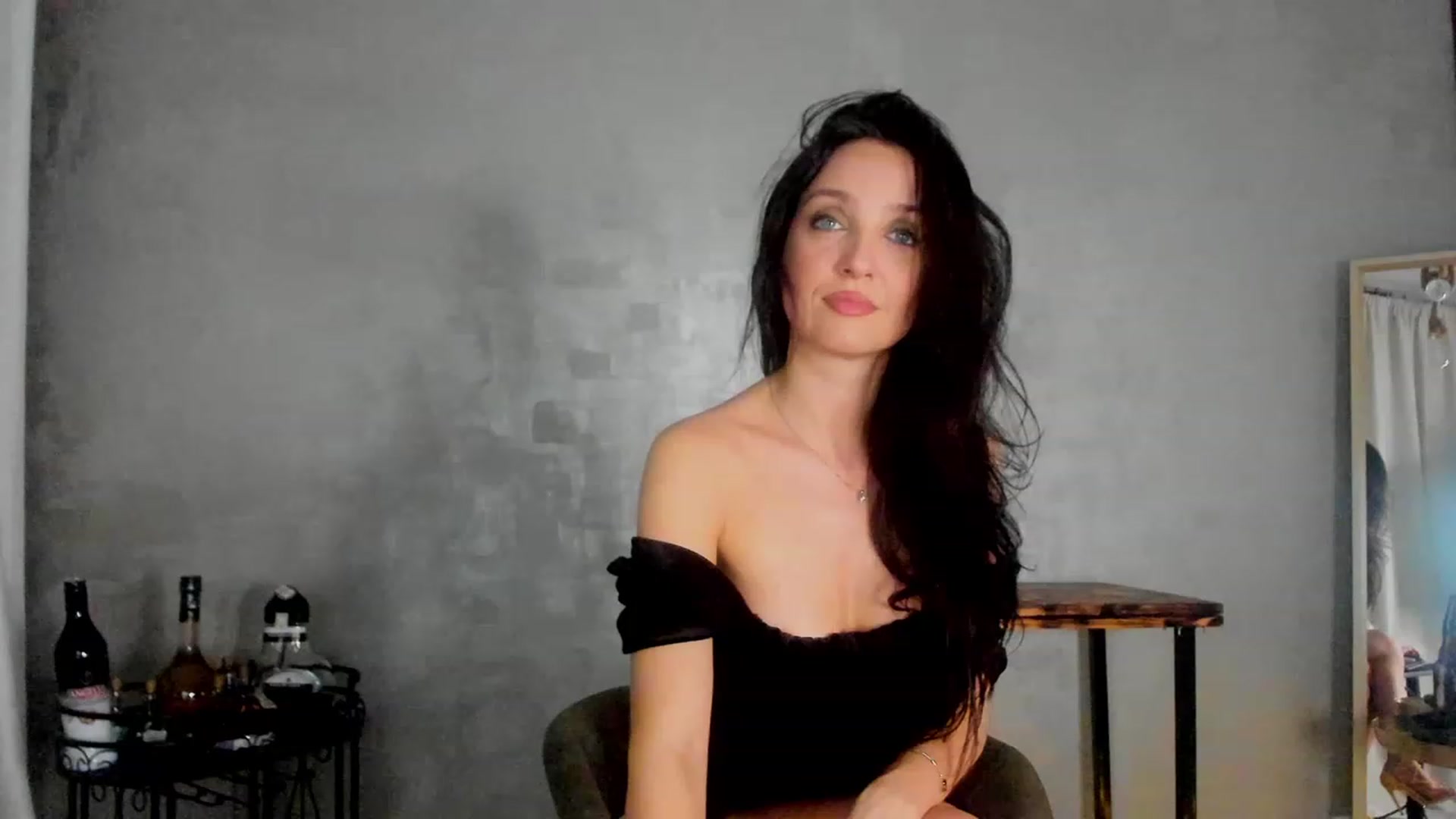 Gallery image thumbnail from FoxyLarysa's myfreecams stream on, 01/29/2023, 20:33 image 11 of 20
