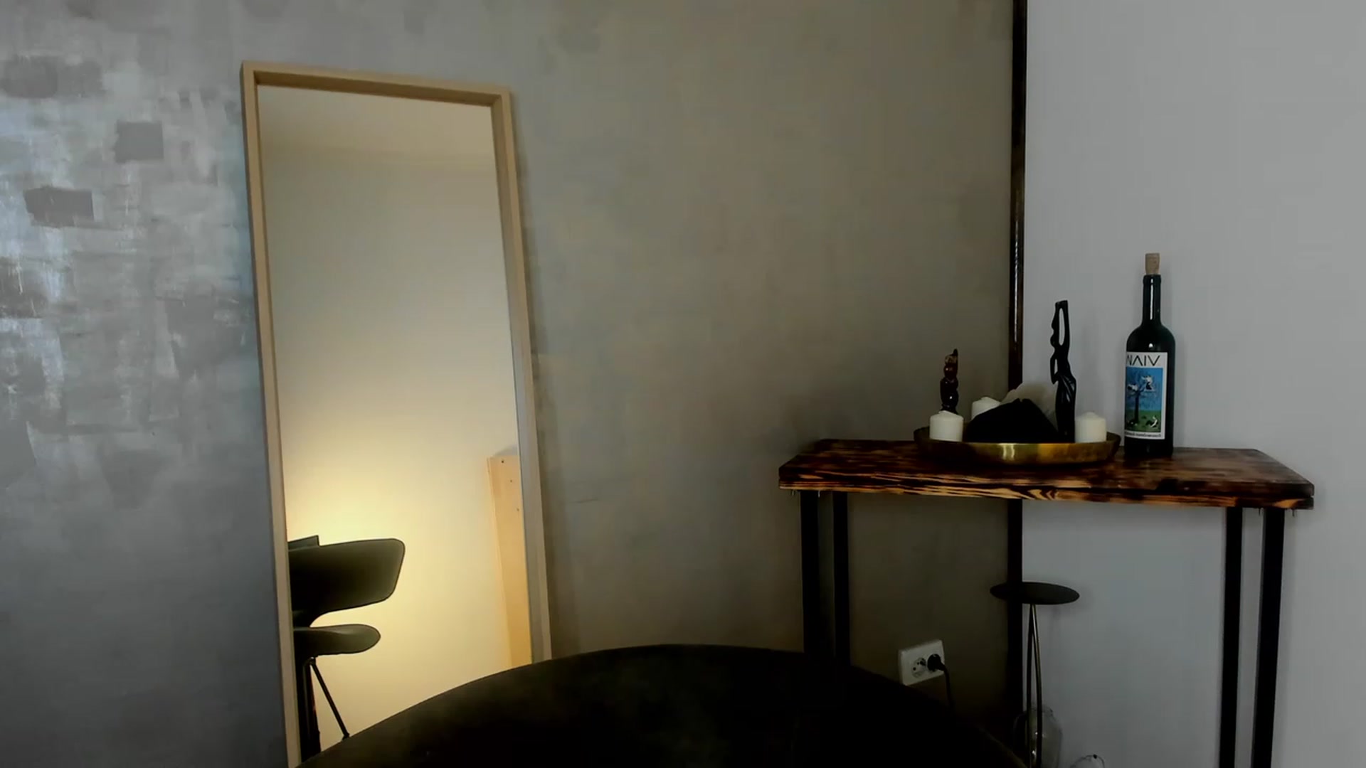 Gallery image thumbnail from FoxyLarysa's myfreecams stream on, 02/09/2023, 23:39 image 19 of 20