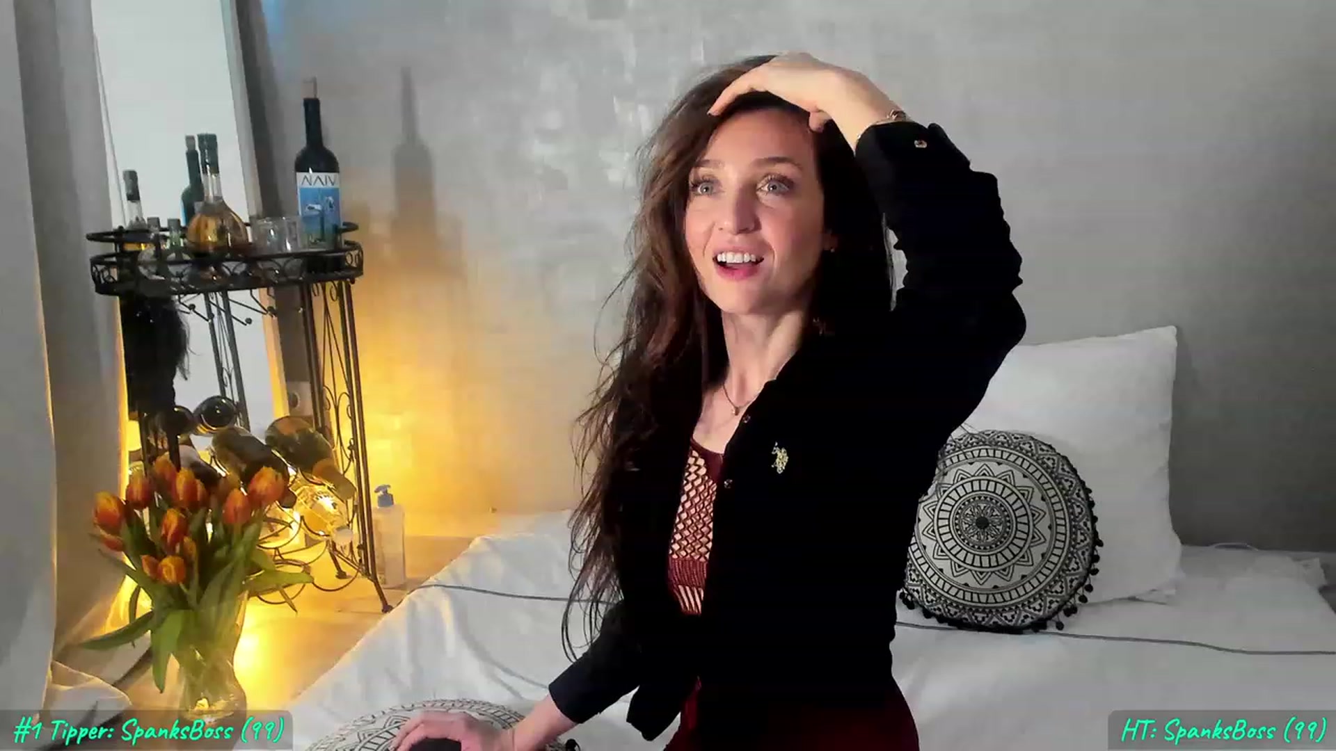 Gallery image thumbnail from FoxyLarysa's myfreecams stream on, 03/05/2023, 09:13 image 3 of 20