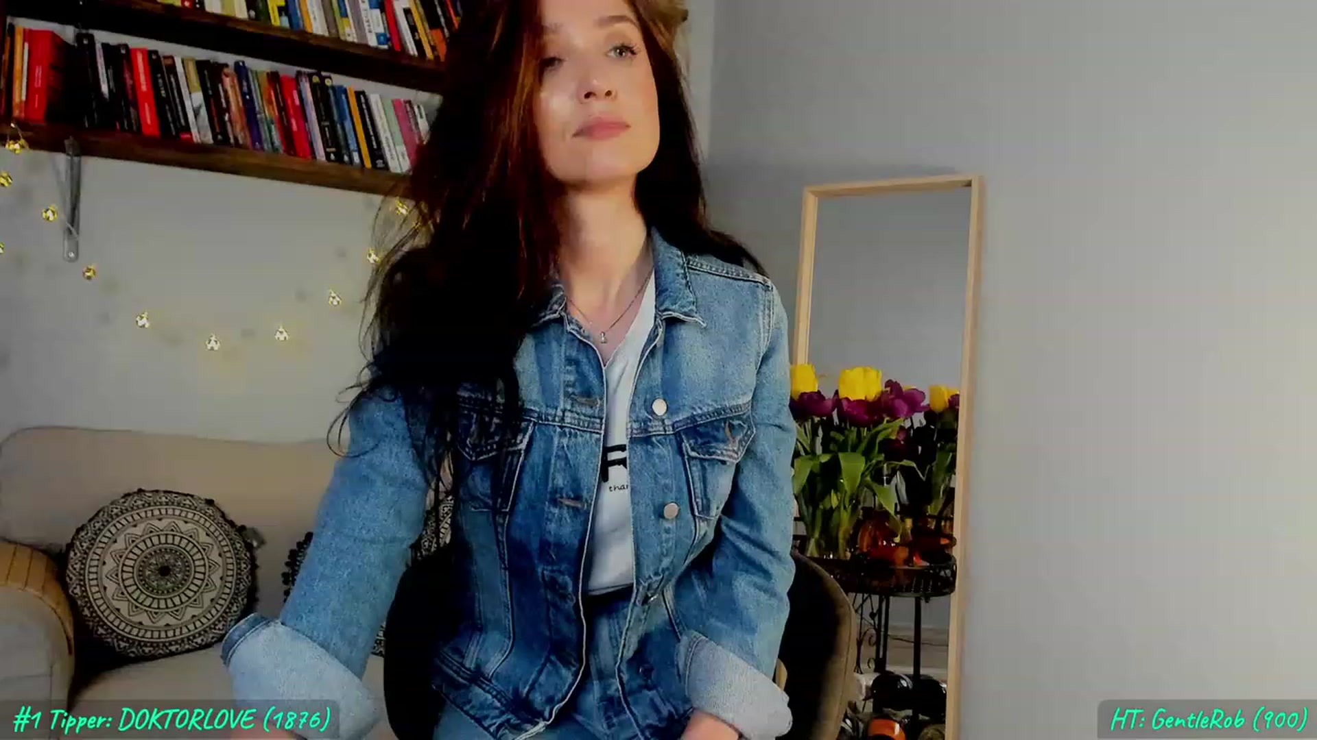 Gallery image thumbnail from FoxyLarysa's myfreecams stream on, 03/11/2023, 21:41 image 16 of 20