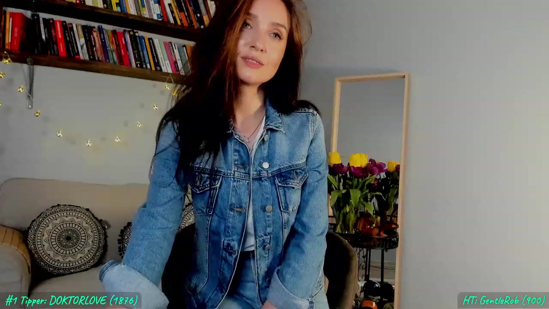 Gallery image thumbnail from FoxyLarysa's myfreecams stream on, 03/11/2023, 21:41 image 18 of 20