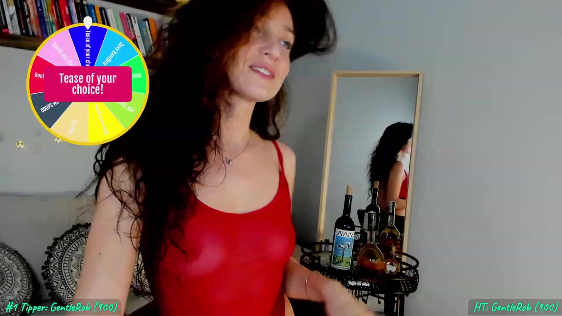 Gallery image thumbnail from FoxyLarysa's myfreecams stream on, 03/17/2023, 23:13 image 14 of 20