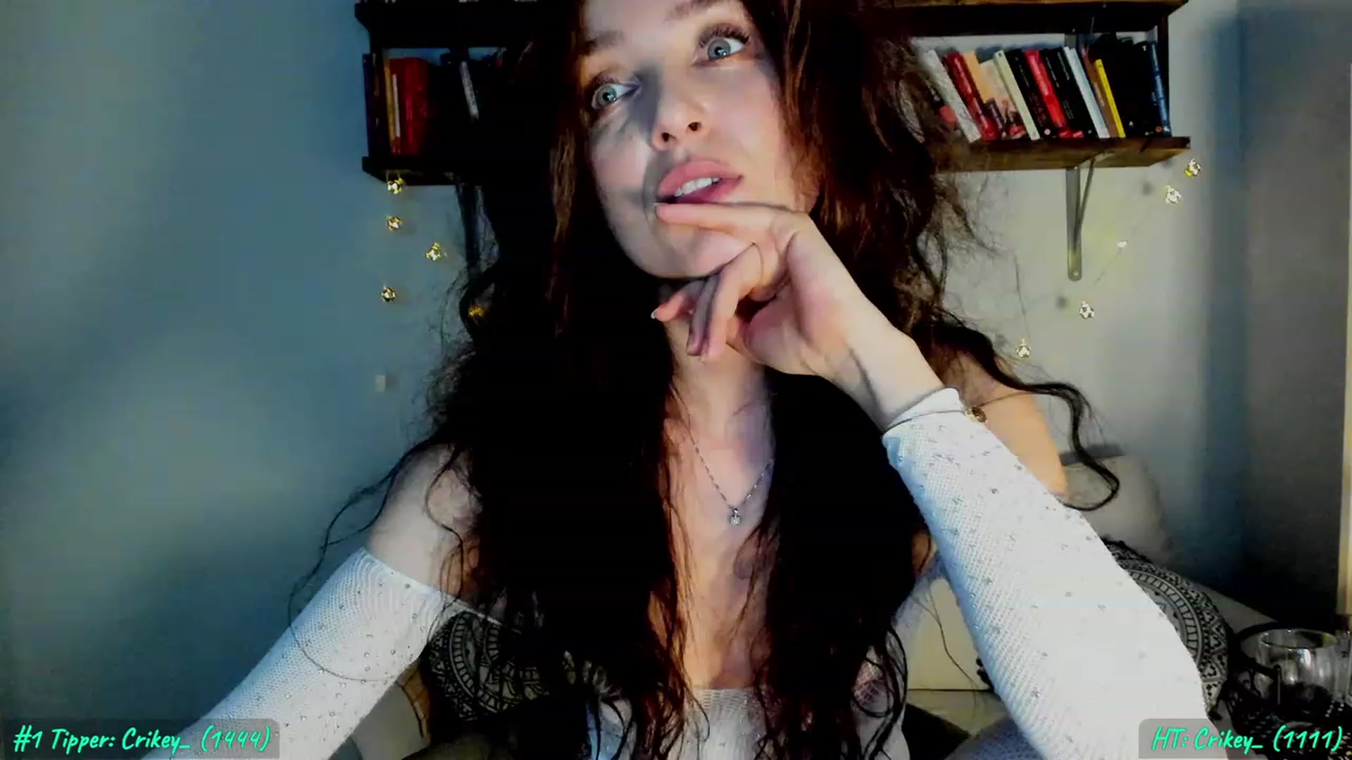 Gallery image thumbnail from FoxyLarysa's myfreecams stream on, 03/19/2023, 22:09 image 8 of 20