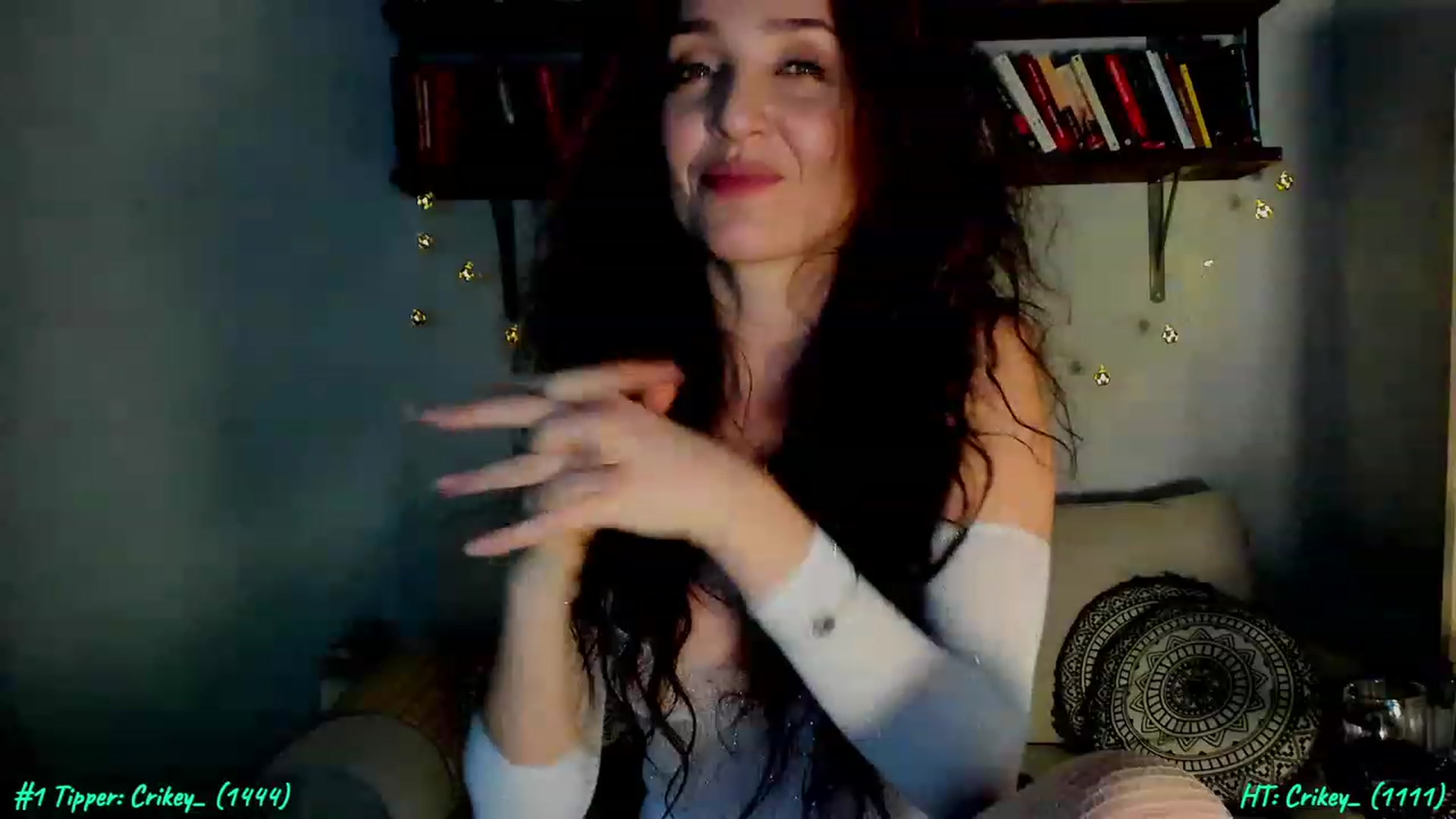 Gallery image thumbnail from FoxyLarysa's myfreecams stream on, 03/19/2023, 22:09 image 9 of 20