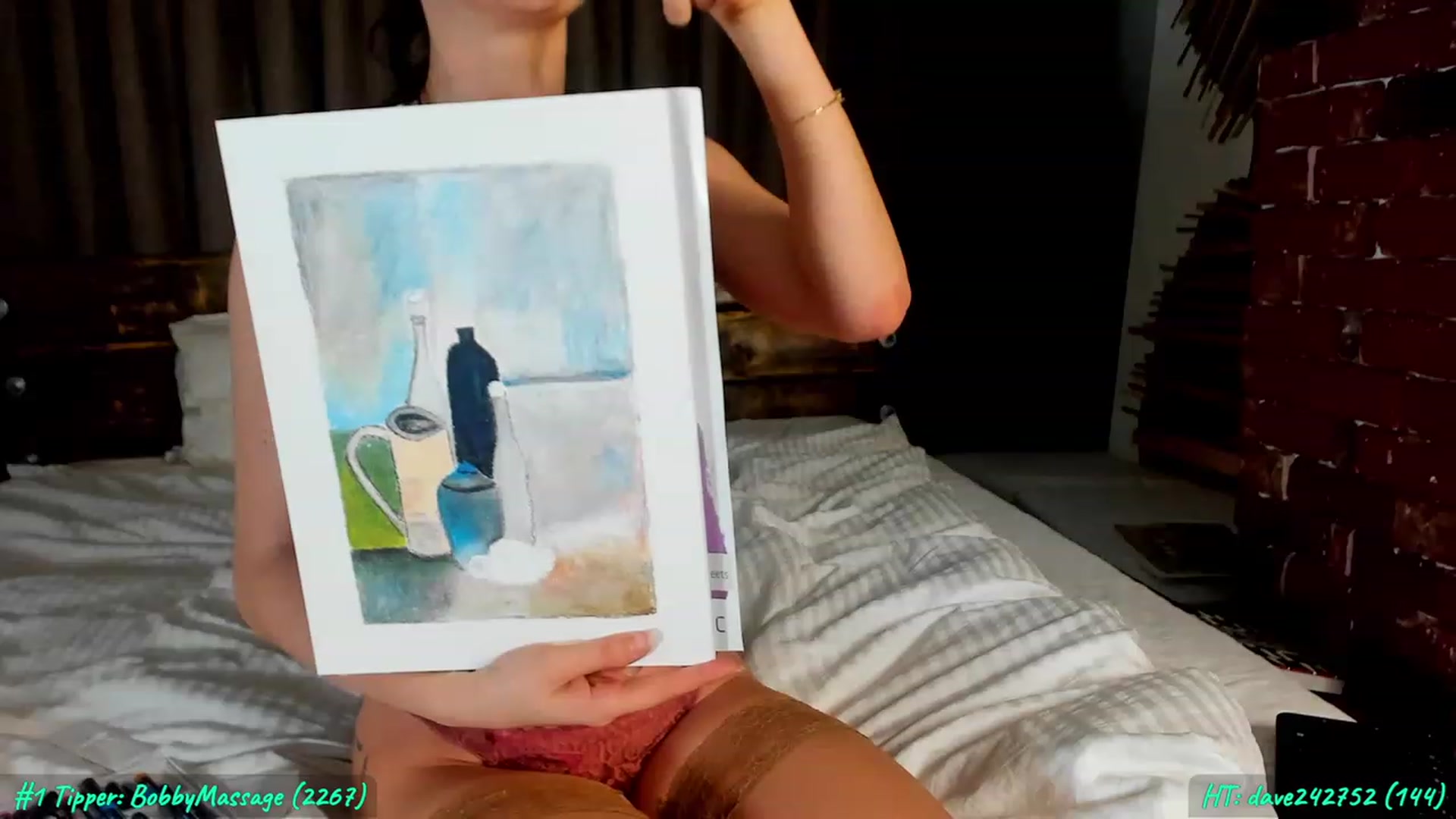 Gallery image thumbnail from FoxyLarysa's myfreecams stream on, 04/01/2023, 24:04 image 20 of 20