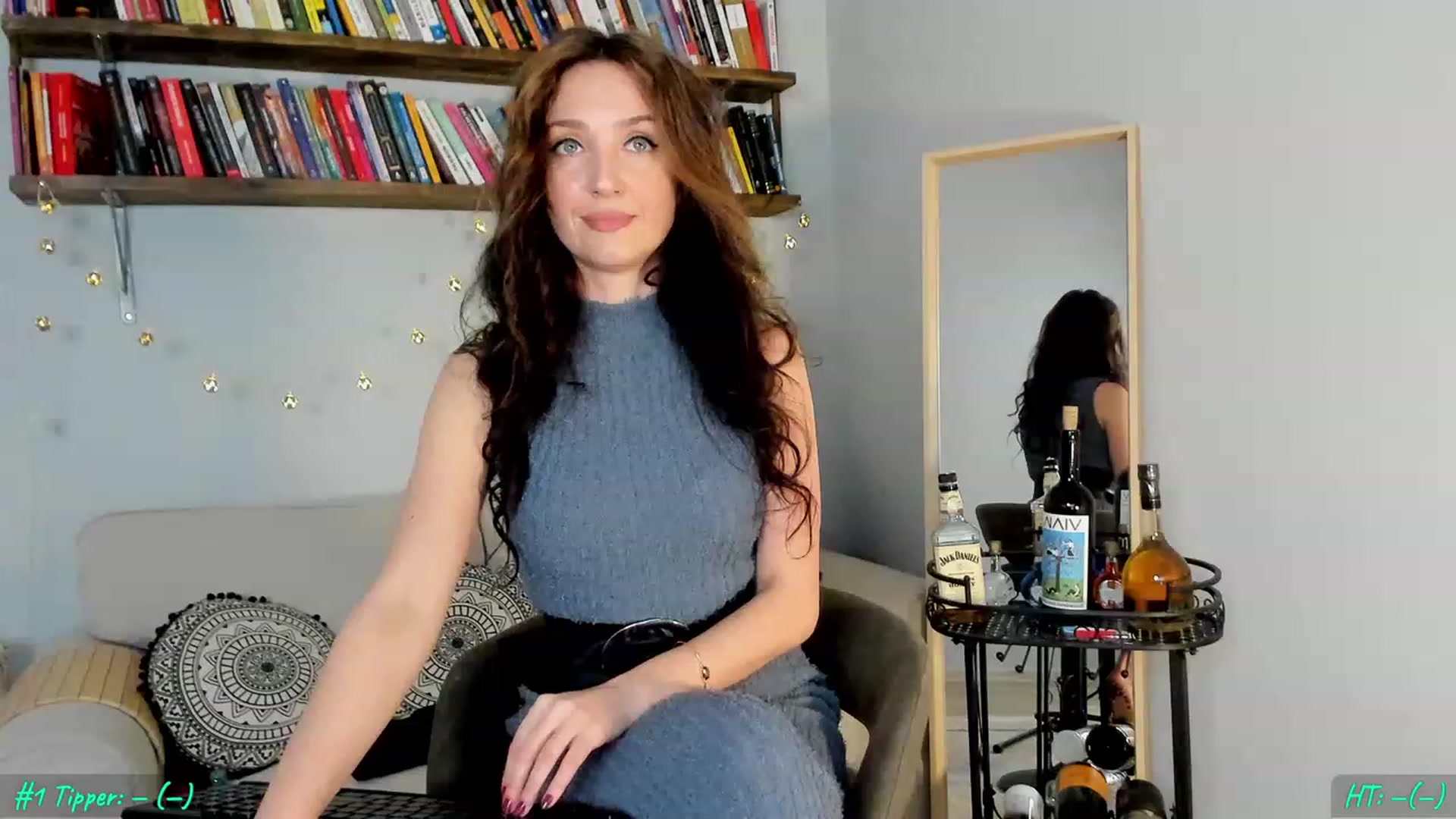 Gallery image thumbnail from FoxyLarysa's myfreecams stream on, 04/08/2023, 16:55 image 3 of 20