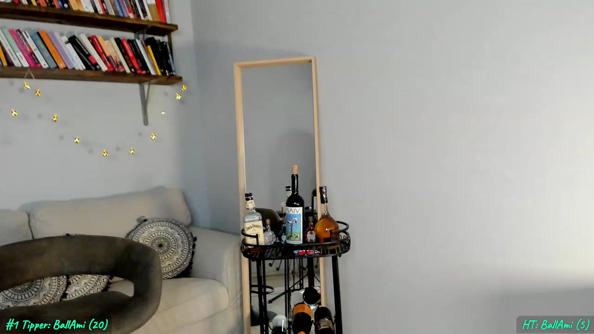 Gallery image thumbnail from FoxyLarysa's myfreecams stream on, 04/08/2023, 16:55 image 8 of 20