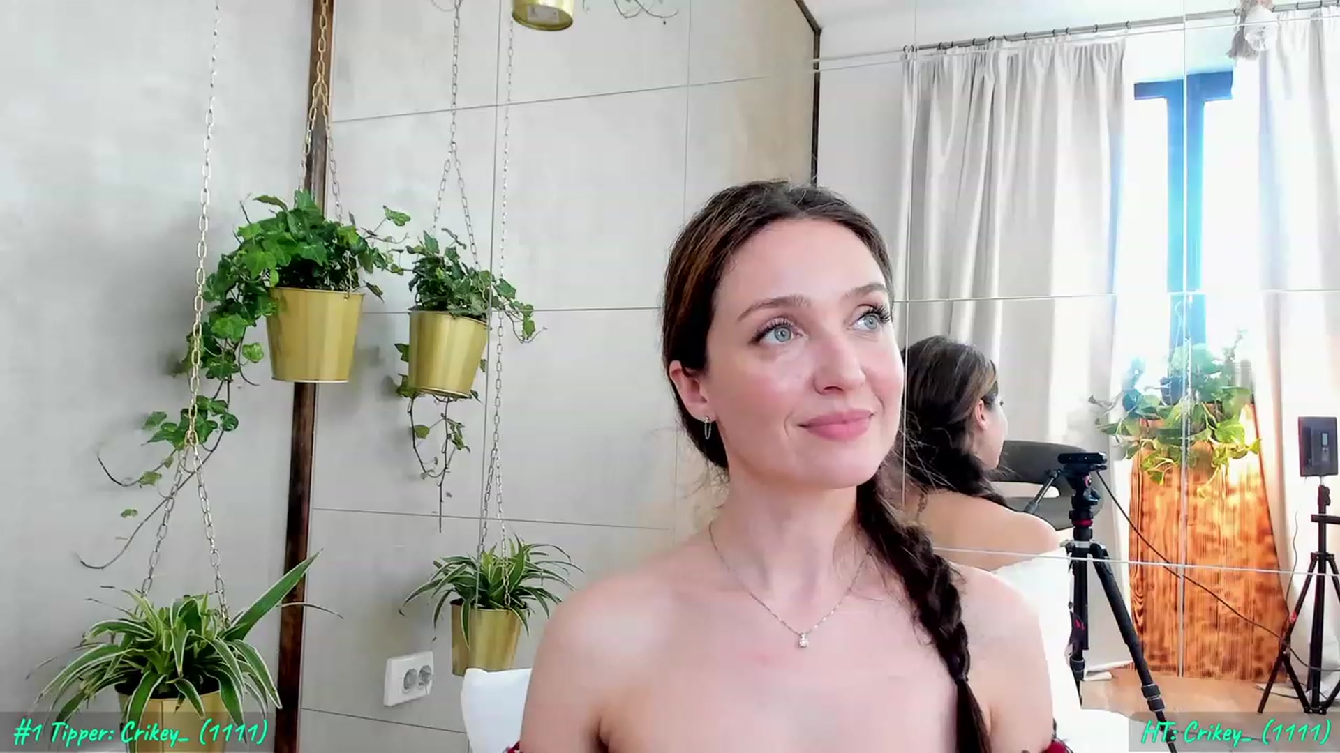 Gallery image thumbnail from FoxyLarysa's myfreecams stream on, 05/07/2023, 06:08 image 15 of 20