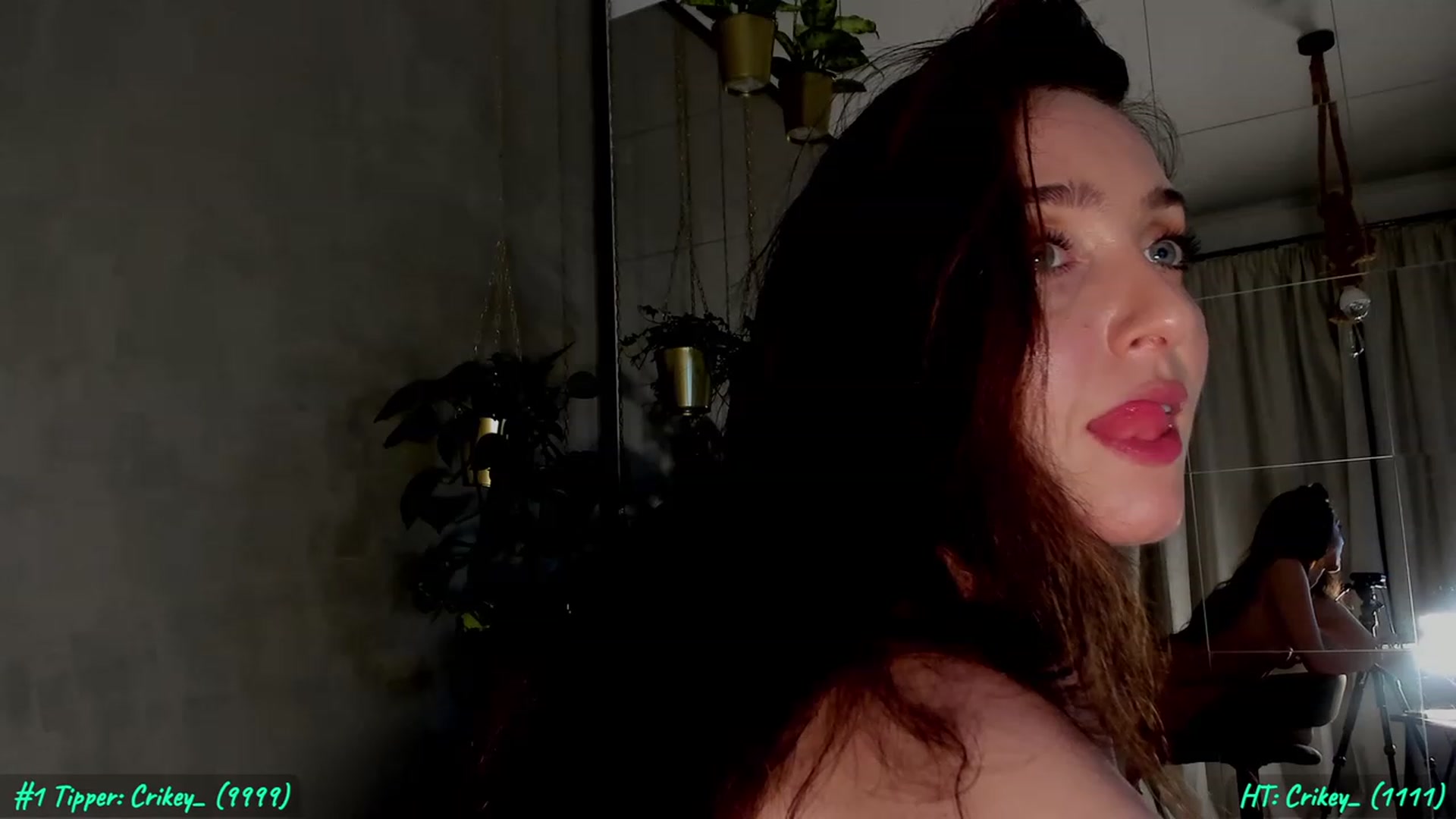 Gallery image thumbnail from FoxyLarysa's myfreecams stream on, 05/20/2023, 22:33 image 9 of 20