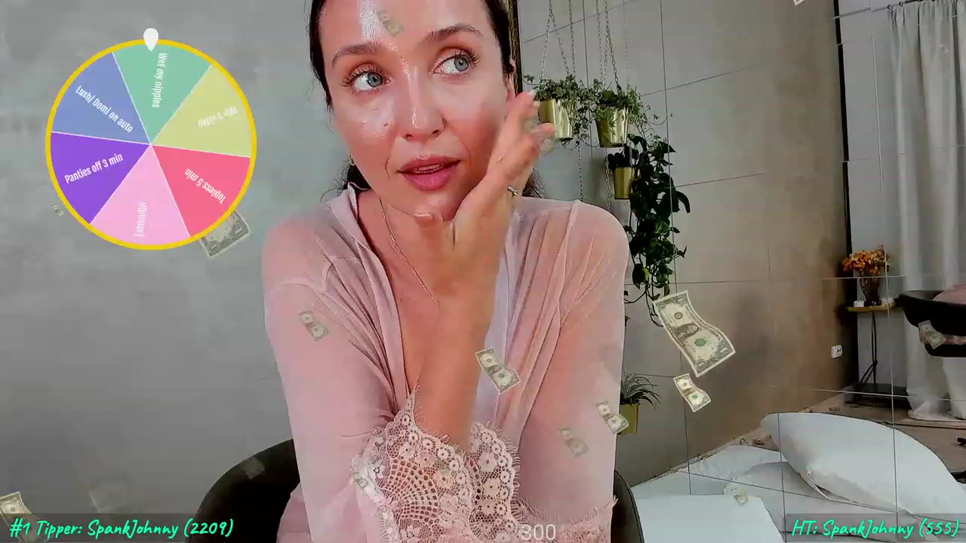 Gallery image thumbnail from FoxyLarysa's myfreecams stream on, 06/19/2023, 06:34 image 11 of 20