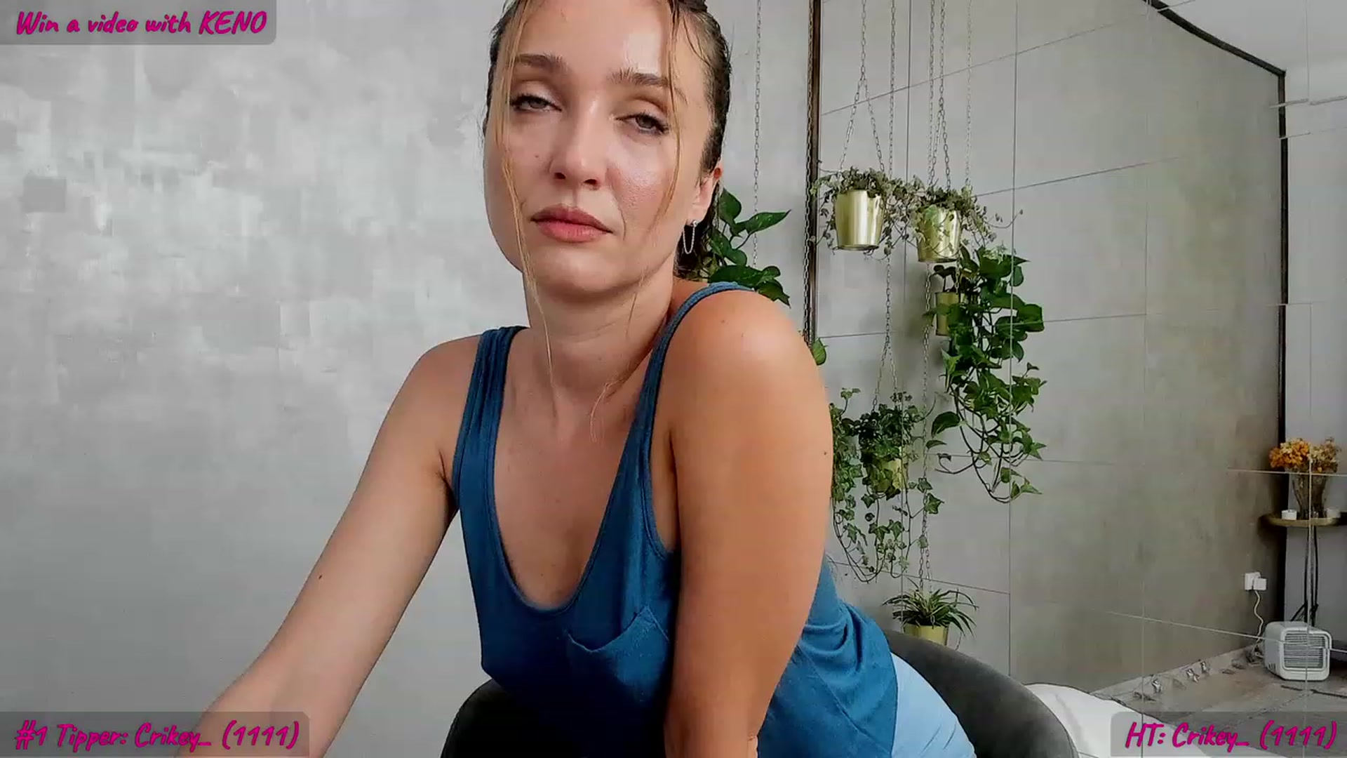 Gallery image thumbnail from FoxyLarysa's myfreecams stream on, 06/27/2023, 05:51 image 3 of 20
