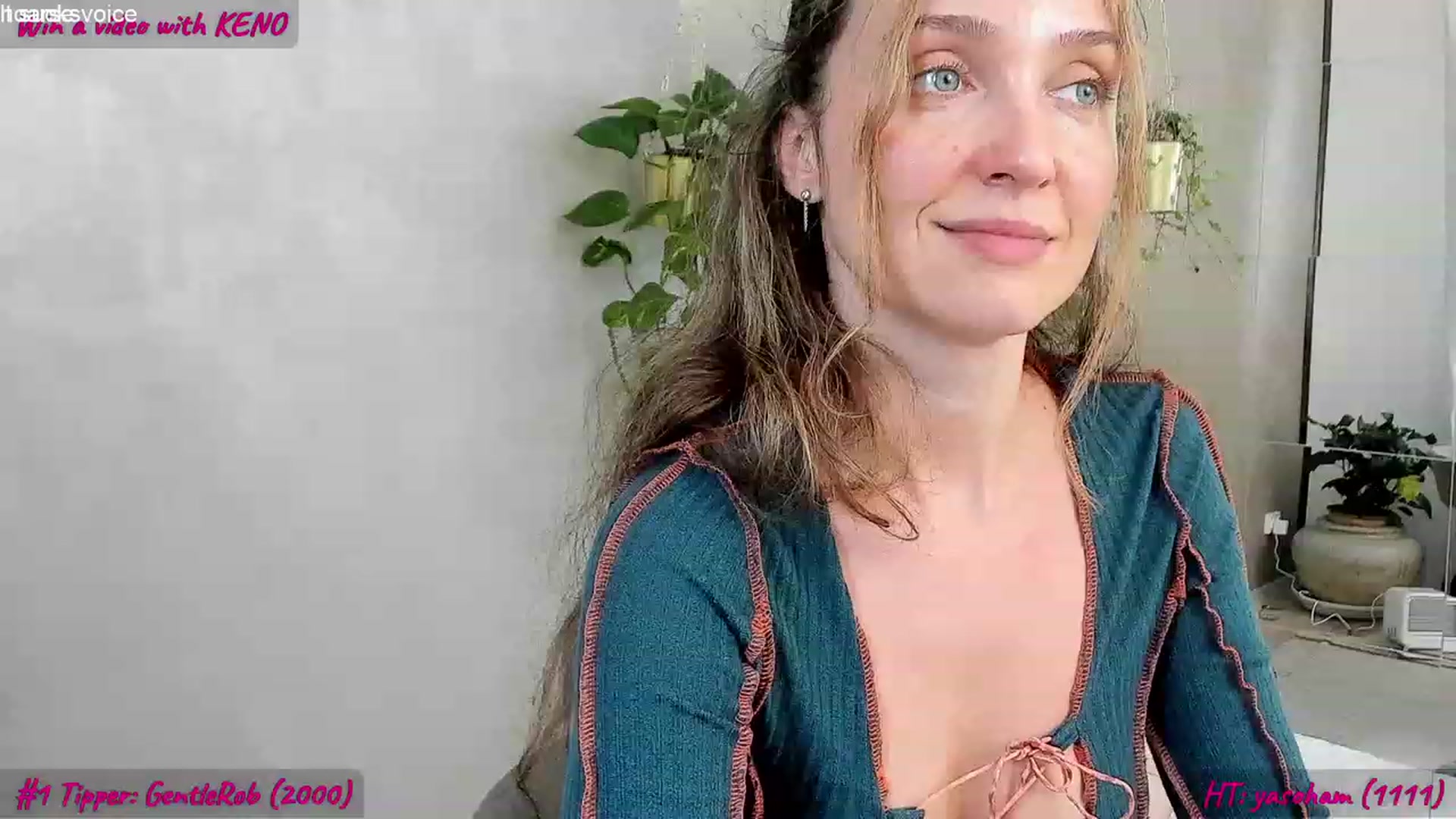 Gallery image thumbnail from FoxyLarysa's myfreecams stream on, 07/28/2023, 14:28 image 10 of 20