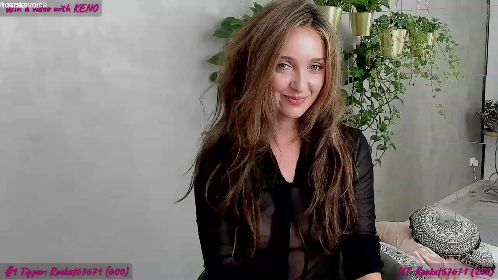 Gallery image thumbnail from FoxyLarysa's myfreecams stream on, 08/10/2023, 20:15 image 4 of 20