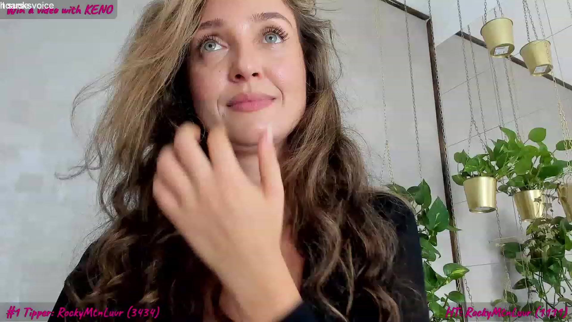 Gallery image thumbnail from FoxyLarysa's myfreecams stream on, 09/22/2023, 23:46 image 2 of 20