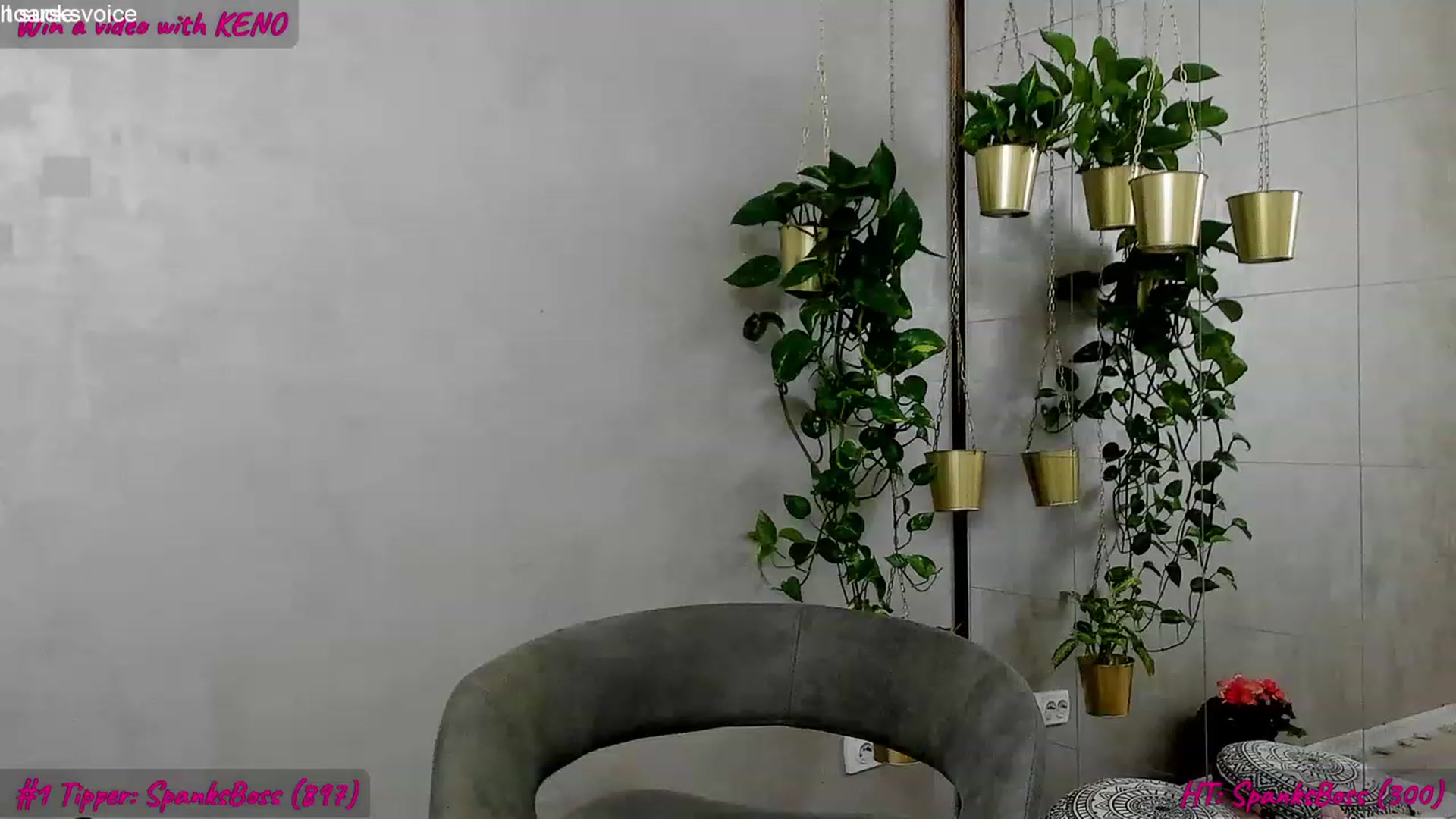 Gallery image thumbnail from FoxyLarysa's myfreecams stream on, 10/08/2023, 22:53 image 10 of 20