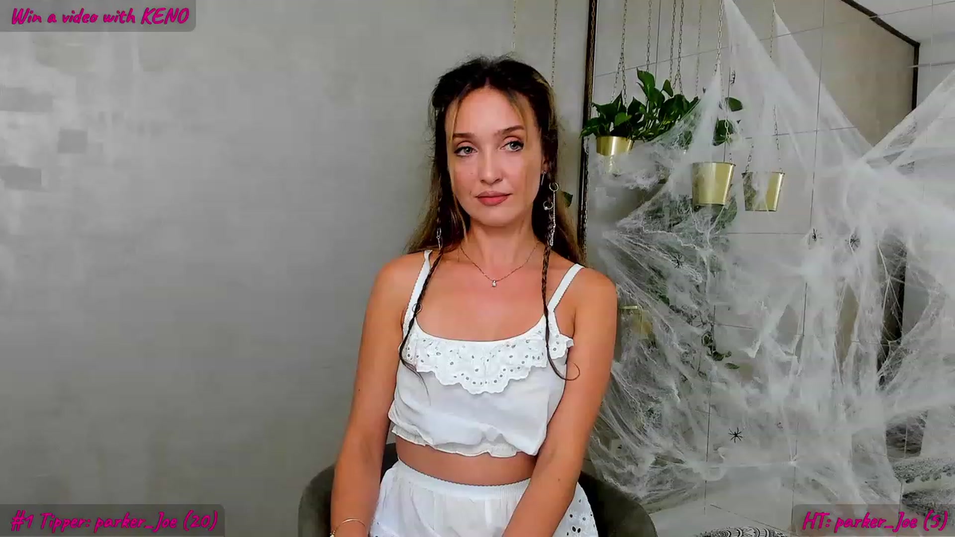 Gallery image thumbnail from FoxyLarysa's myfreecams stream on, 10/27/2023, 19:57 image 3 of 20
