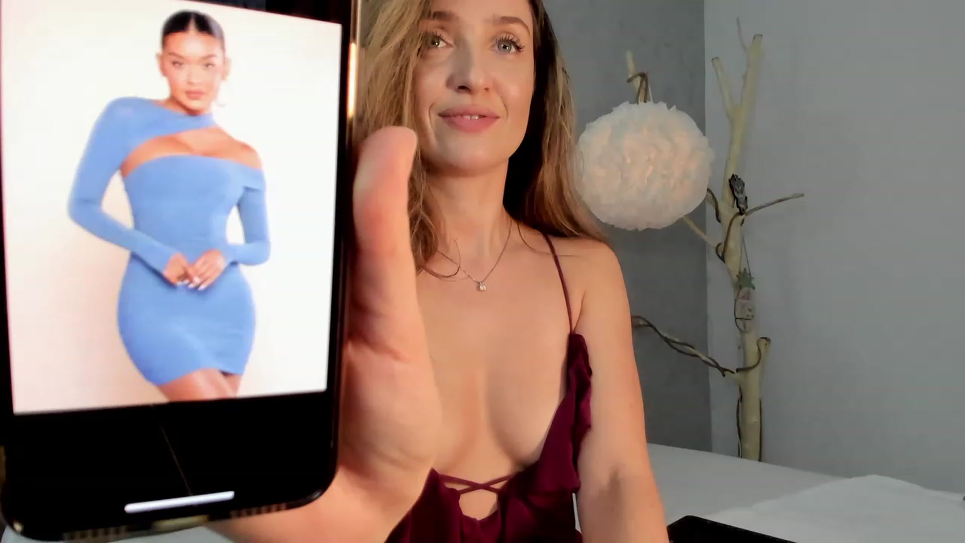 Gallery image thumbnail from FoxyLarysa's myfreecams stream on, 01/28/2024, 23:08 image 16 of 20