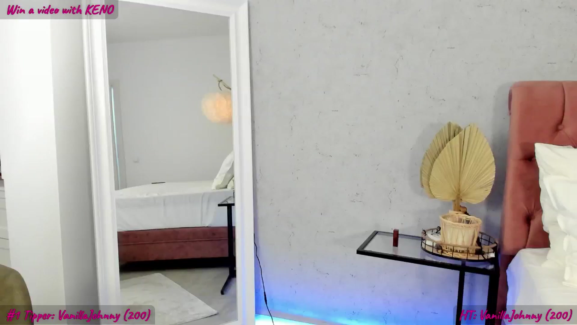 Gallery image thumbnail from FoxyLarysa's myfreecams stream on, 04/23/2024, 19:51 image 14 of 20