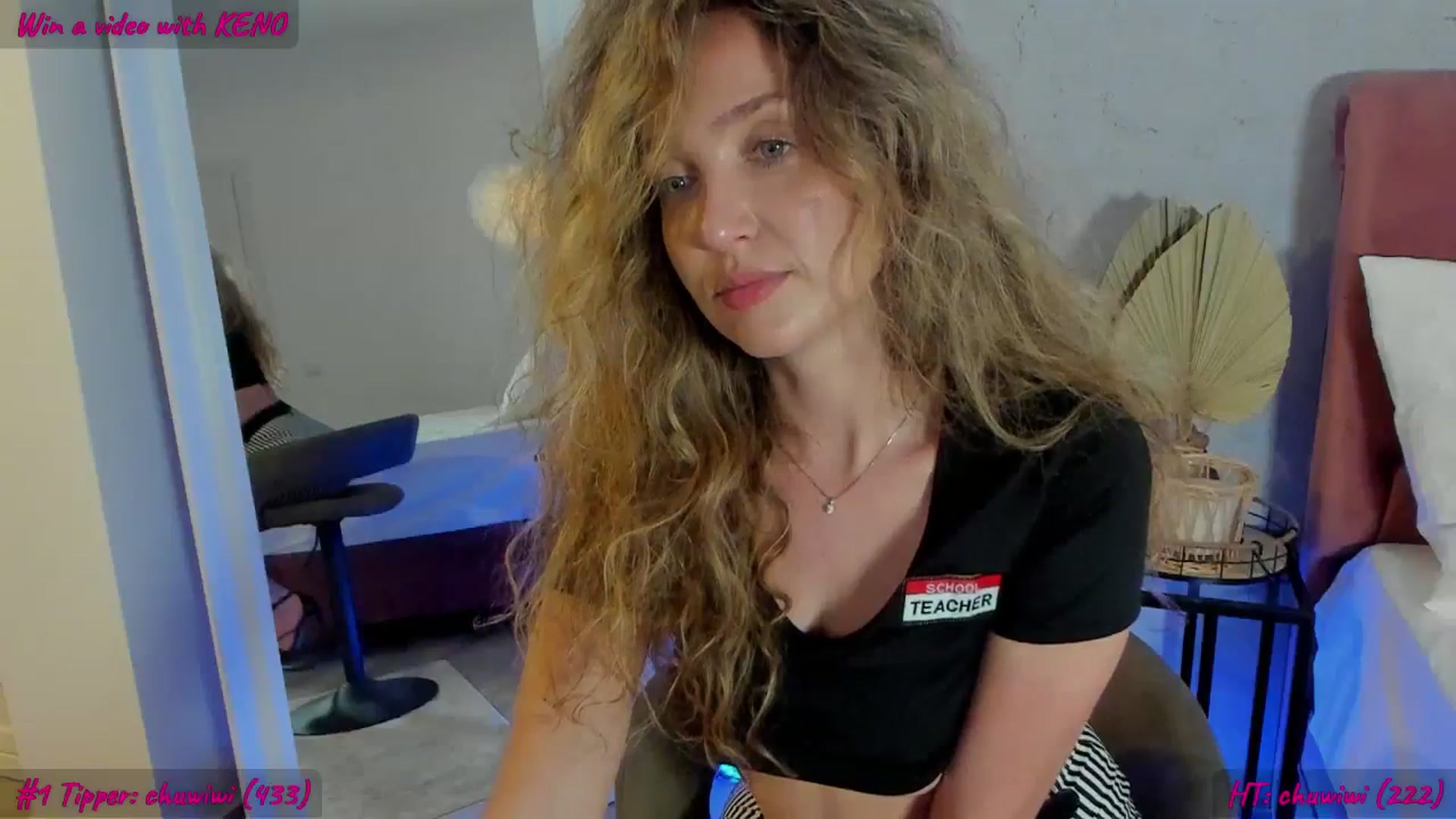 Gallery image thumbnail from FoxyLarysa's myfreecams stream on, 05/15/2024, 01:03 image 20 of 20