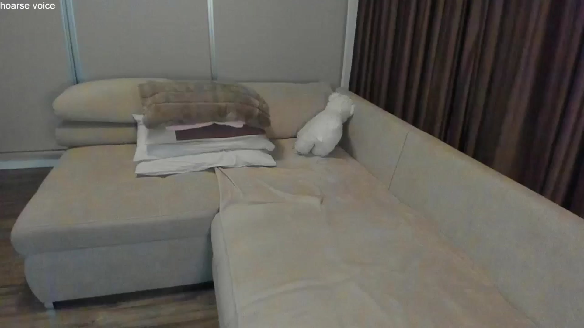 Gallery image thumbnail from FoxyLarysa's myfreecams stream on, 10/20/2024, 19:31 image 14 of 20