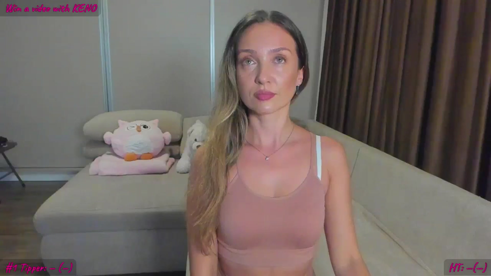 Gallery image thumbnail from FoxyLarysa's myfreecams stream on, 10/23/2024, 19:28 image 3 of 20
