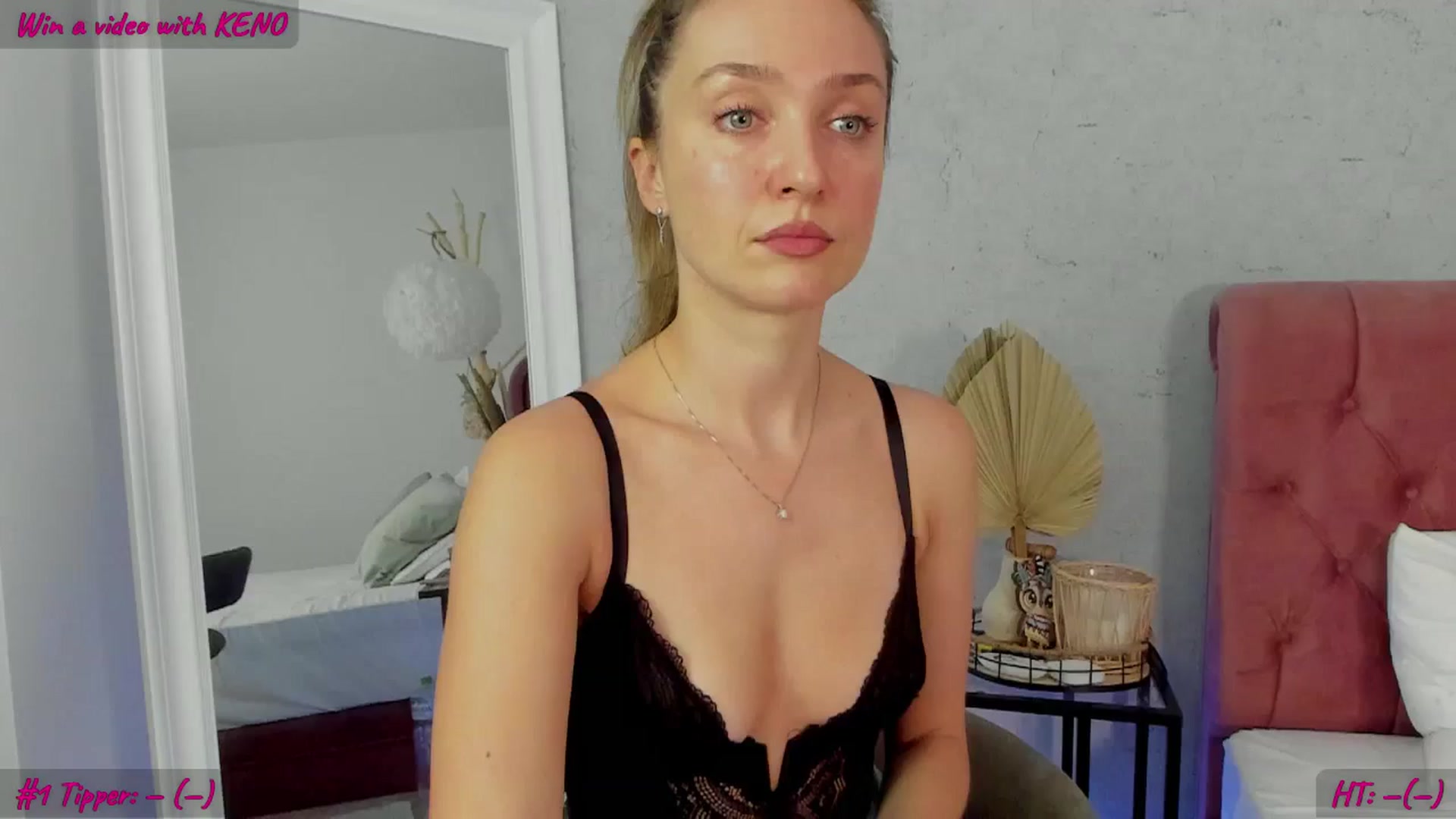 Gallery image thumbnail from FoxyLarysa's myfreecams stream on, 11/24/2024, 17:02 image 2 of 20