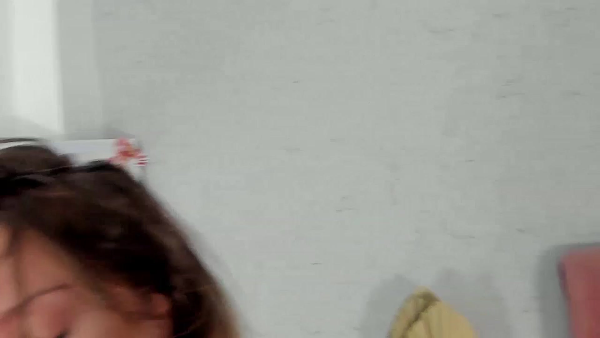 Gallery image thumbnail from FoxyLarysa's myfreecams stream on, 03/10/2025, 21:35 image 12 of 20