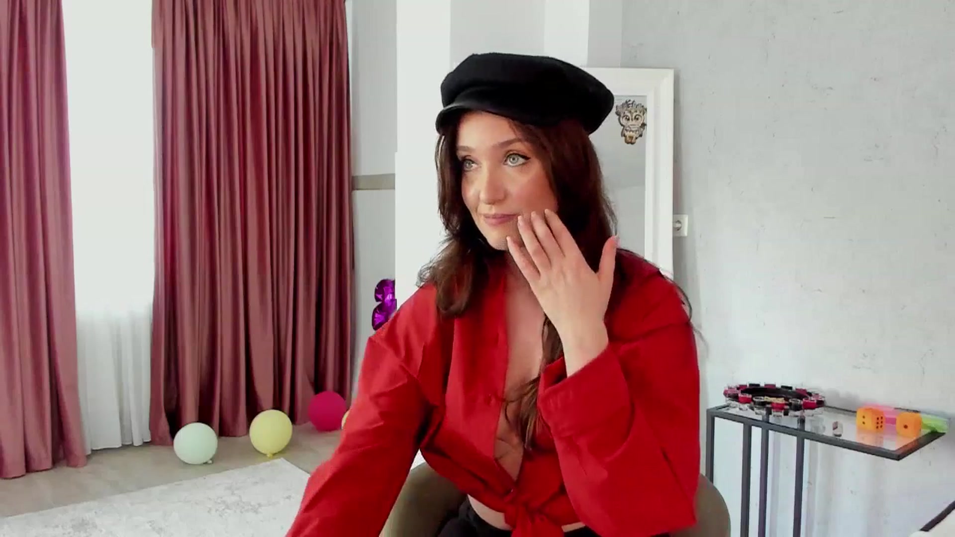 Gallery image thumbnail from FoxyLarysa's myfreecams stream on, 04/08/2026, 11:08 image 9 of 20