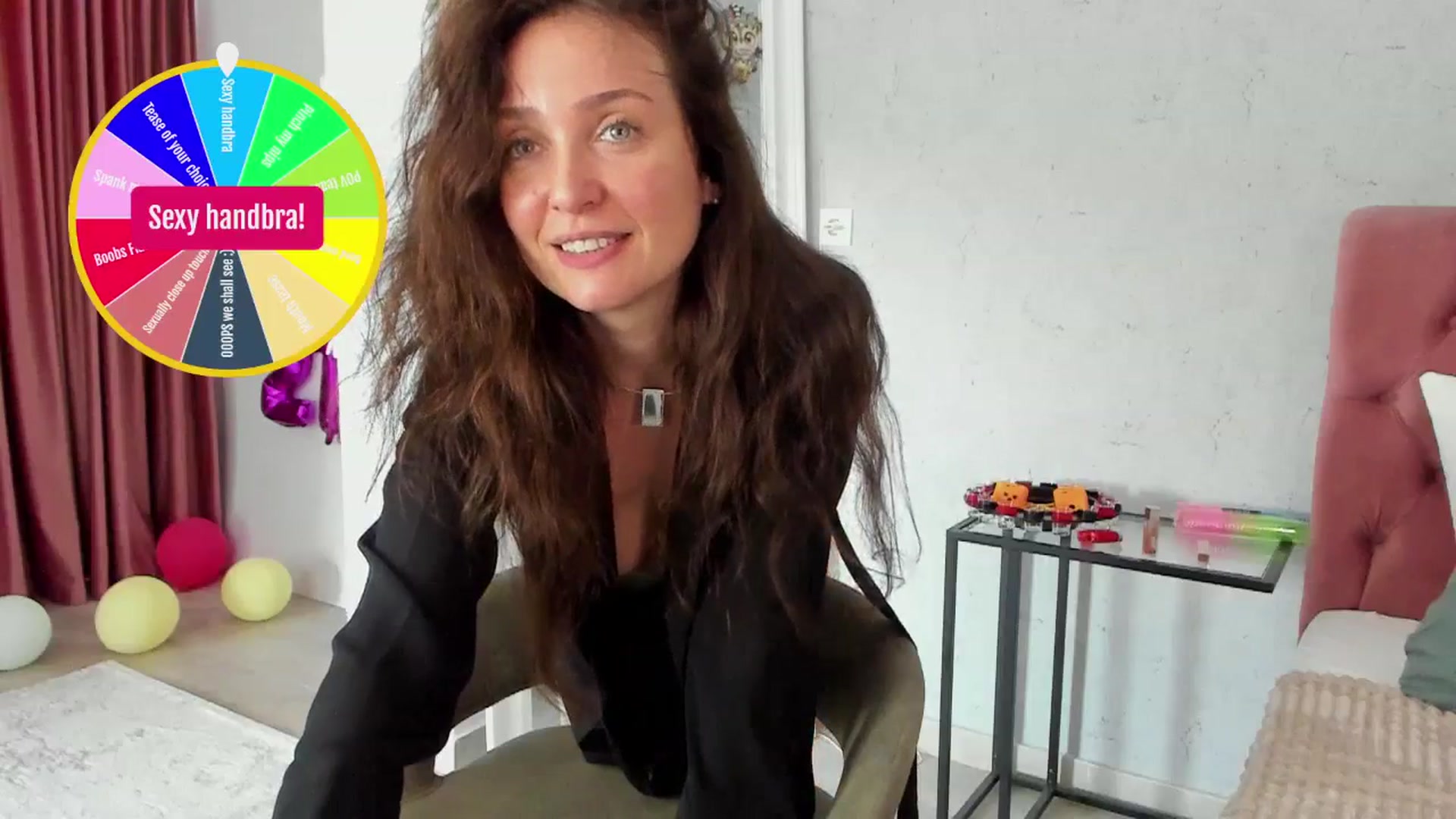 Gallery image thumbnail from FoxyLarysa's myfreecams stream on, 04/15/2026, 13:28 image 7 of 20