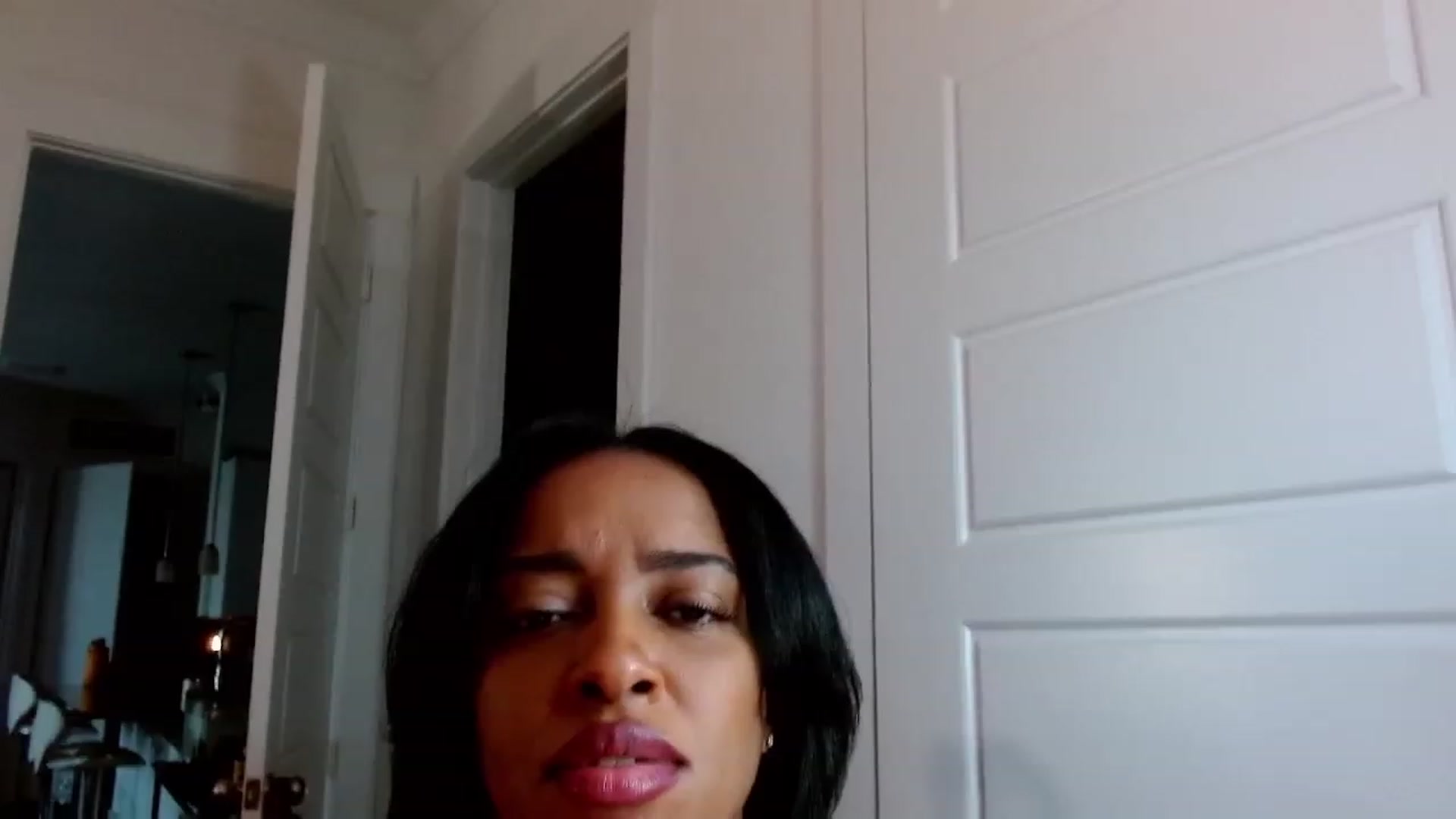 Gallery image thumbnail from FoxyMermaid1's myfreecams stream on, 09/18/2023, 15:20 image 16 of 20
