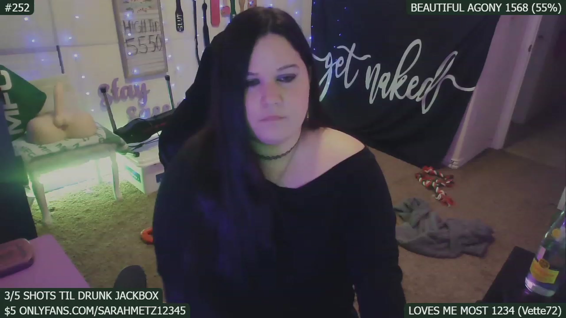 Gallery image thumbnail from FoxyWins's myfreecams stream on, 01/22/2023, 08:04 image 10 of 20