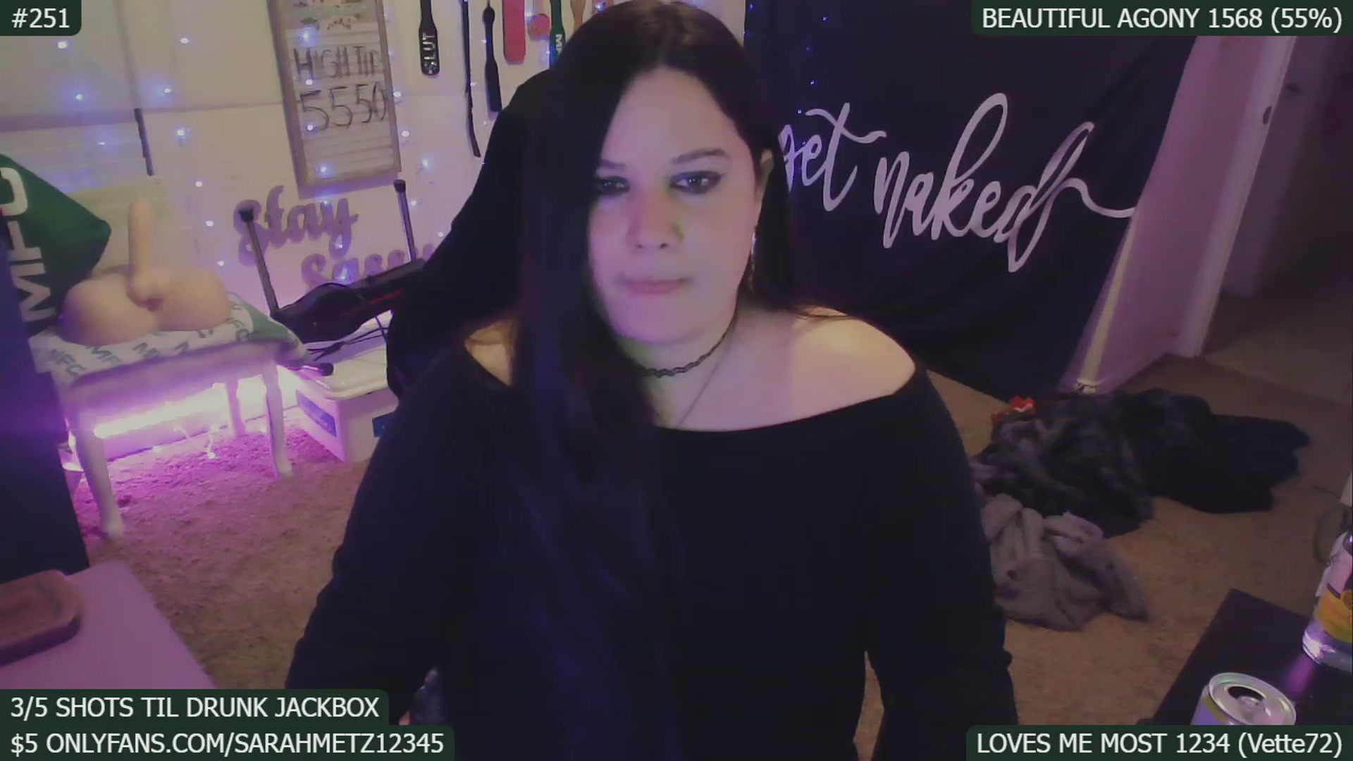 Gallery image thumbnail from FoxyWins's myfreecams stream on, 01/22/2023, 08:04 image 3 of 20