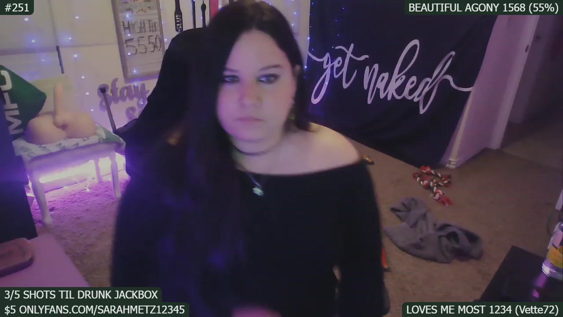 Gallery image thumbnail from FoxyWins's myfreecams stream on, 01/22/2023, 08:04 image 4 of 20