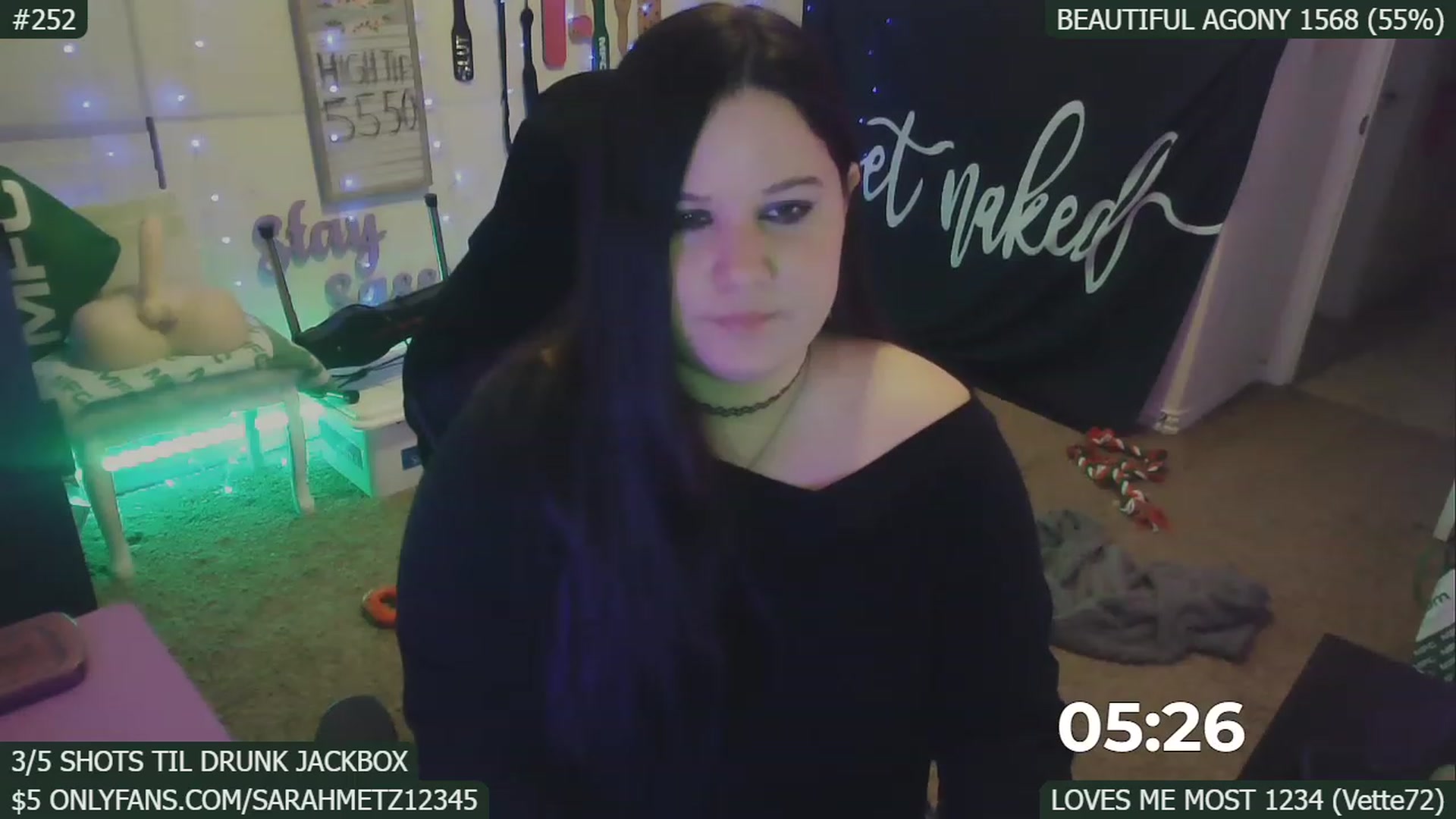 Gallery image thumbnail from FoxyWins's myfreecams stream on, 01/22/2023, 08:04 image 14 of 20