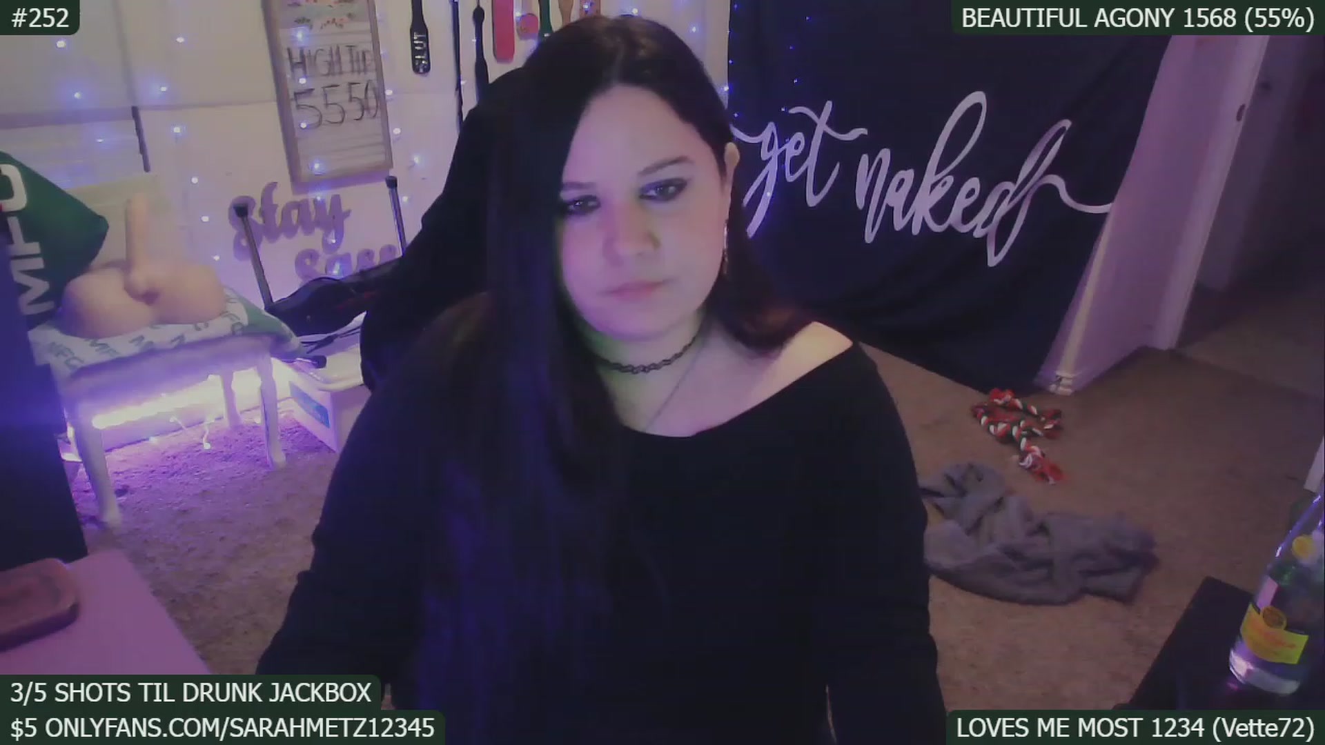 Gallery image thumbnail from FoxyWins's myfreecams stream on, 01/22/2023, 08:04 image 13 of 20